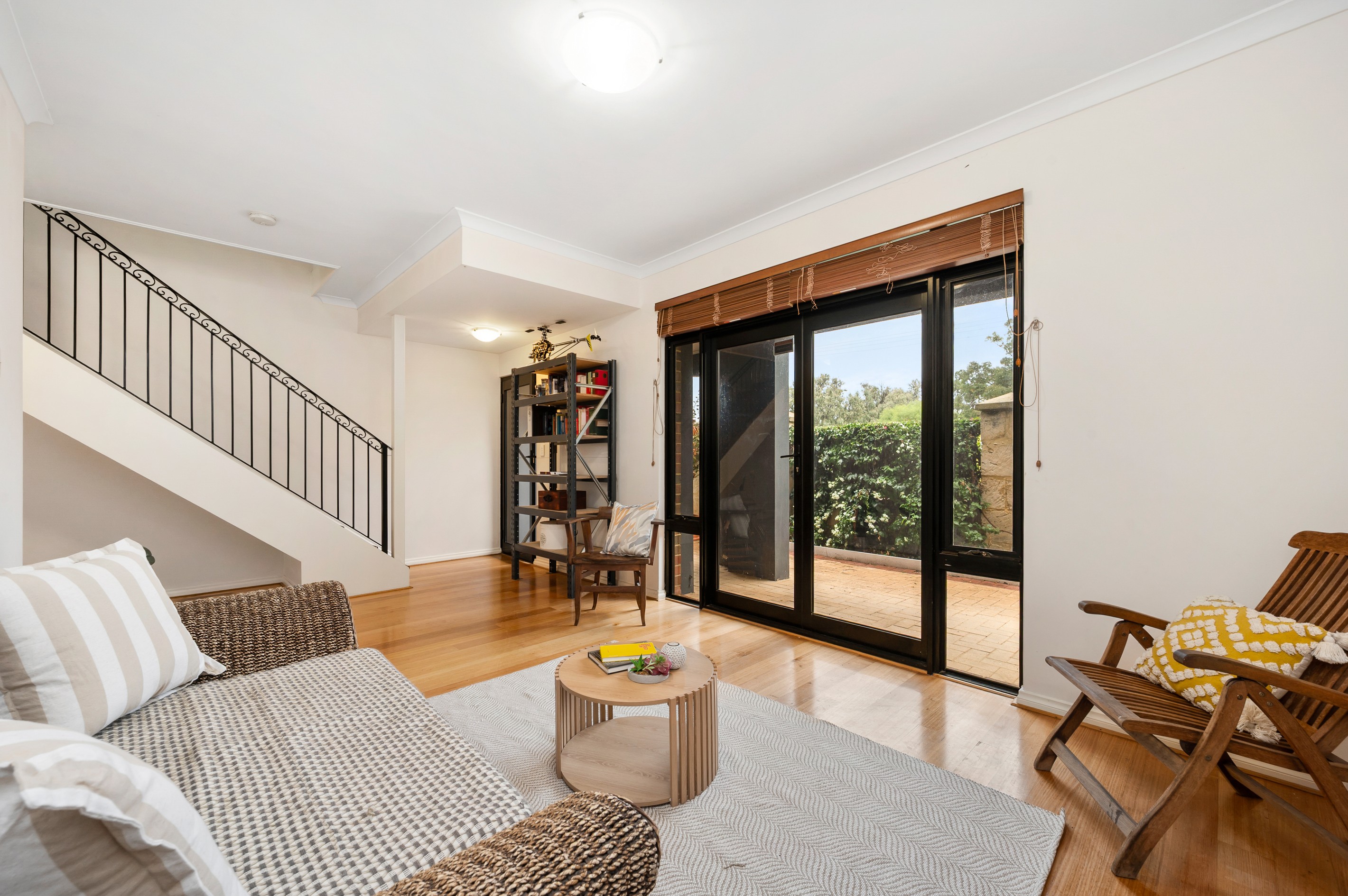 10/9 Healy Road, Hamilton Hill, WA 6163
