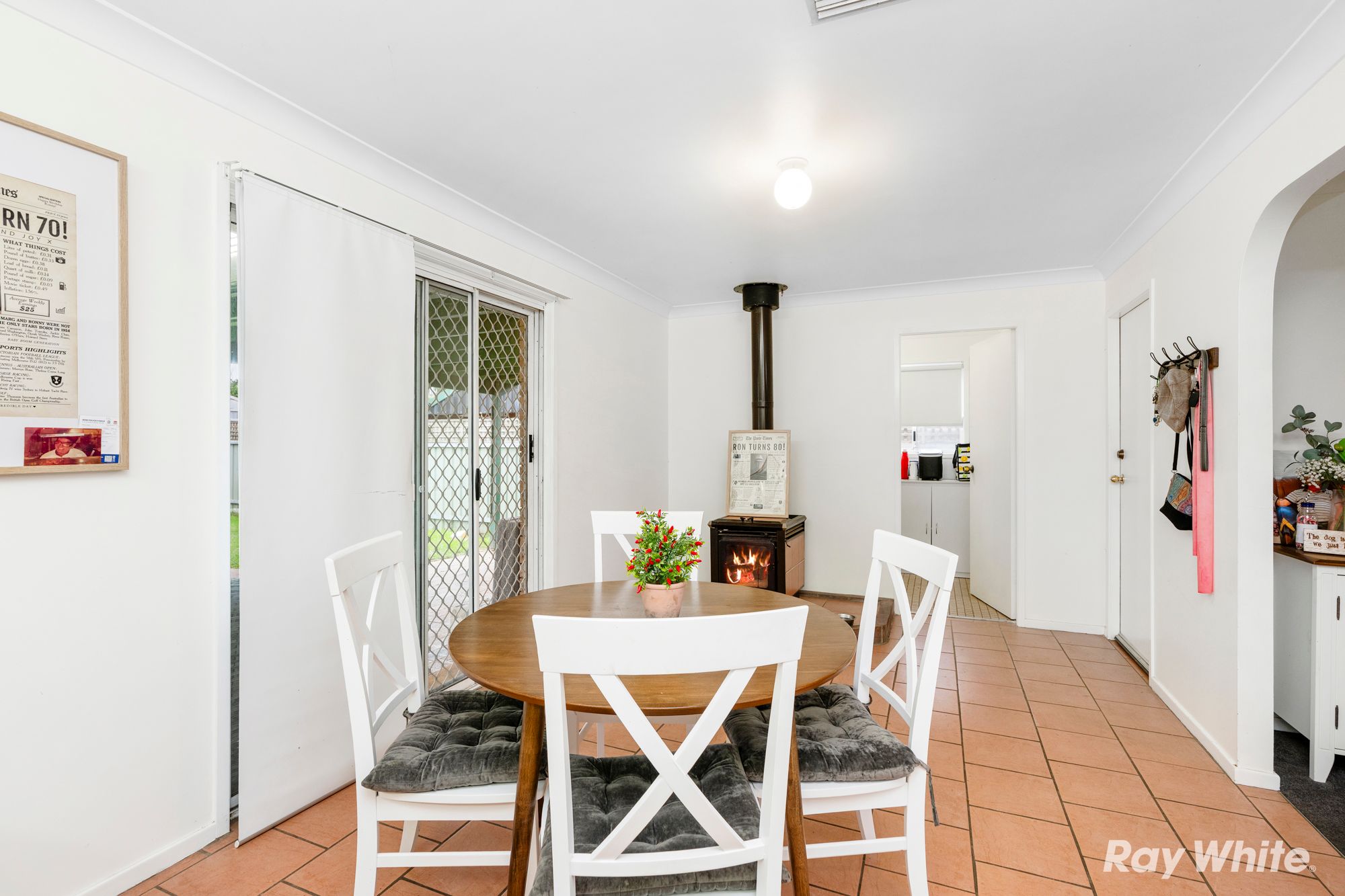 22 Naretha Street — photo 8 of 21