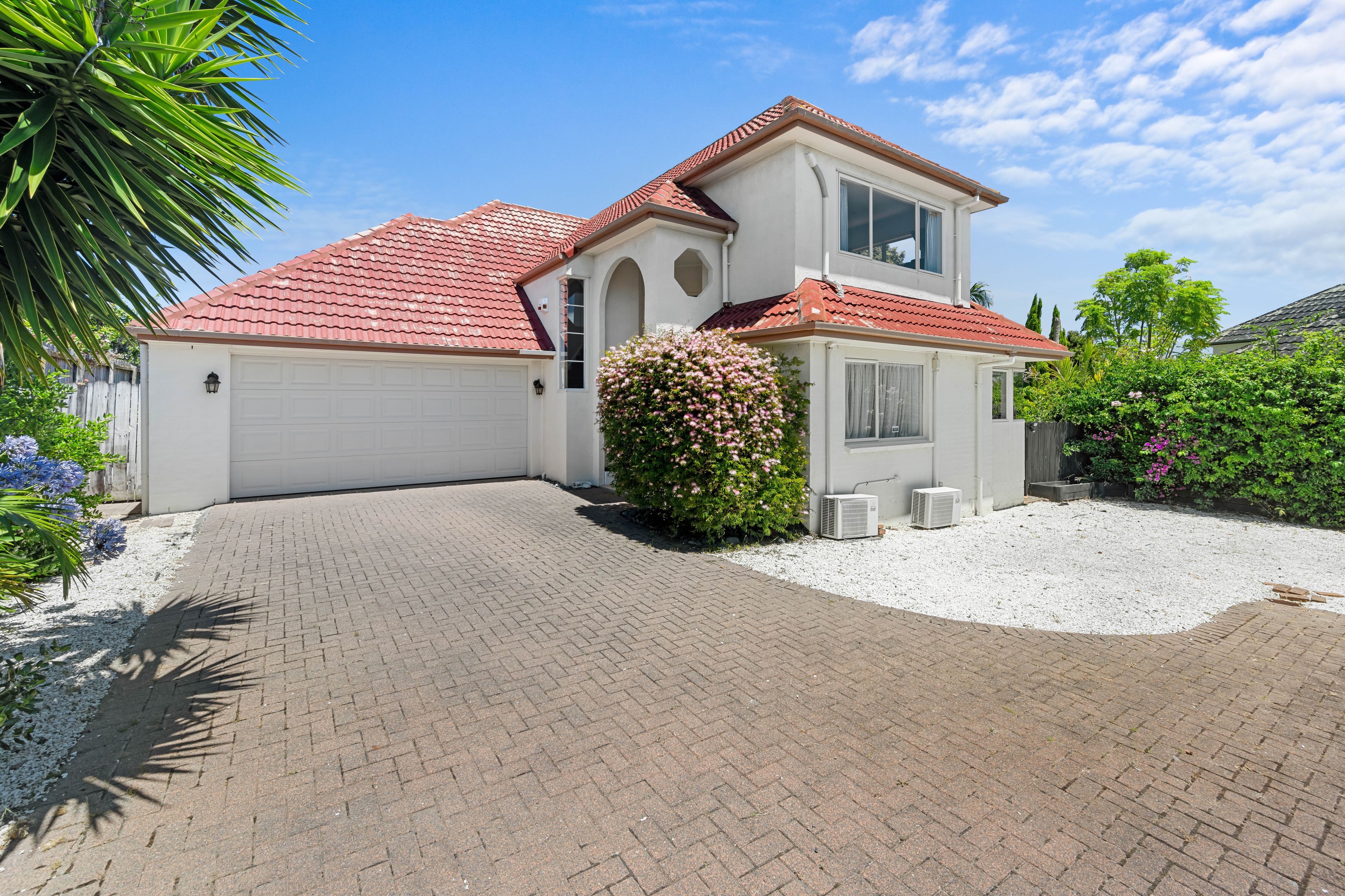 2/62 Orangewood Drive, Northpark, Manukau City