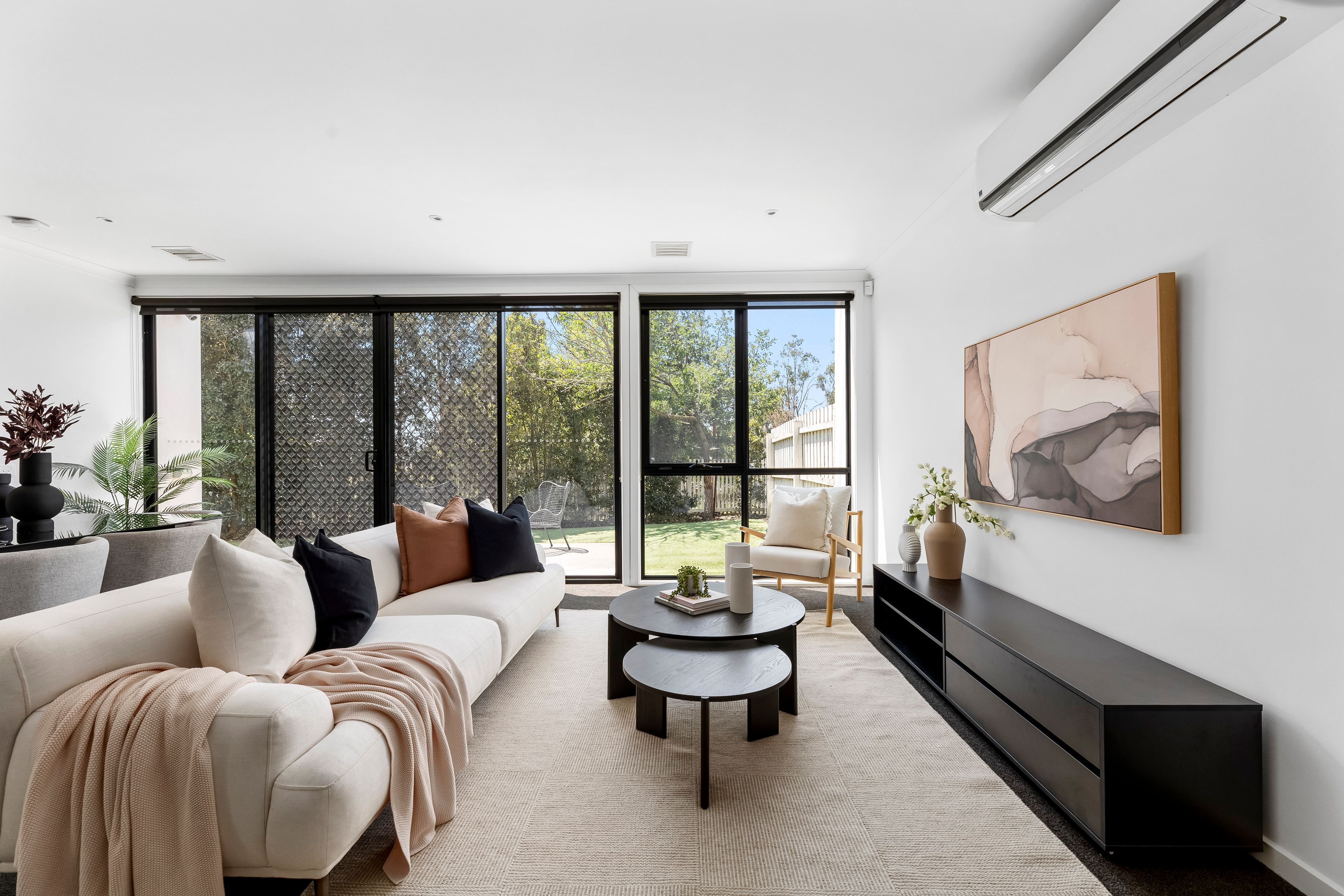 25 Manchester Crescent, Bundoora, VIC 3083