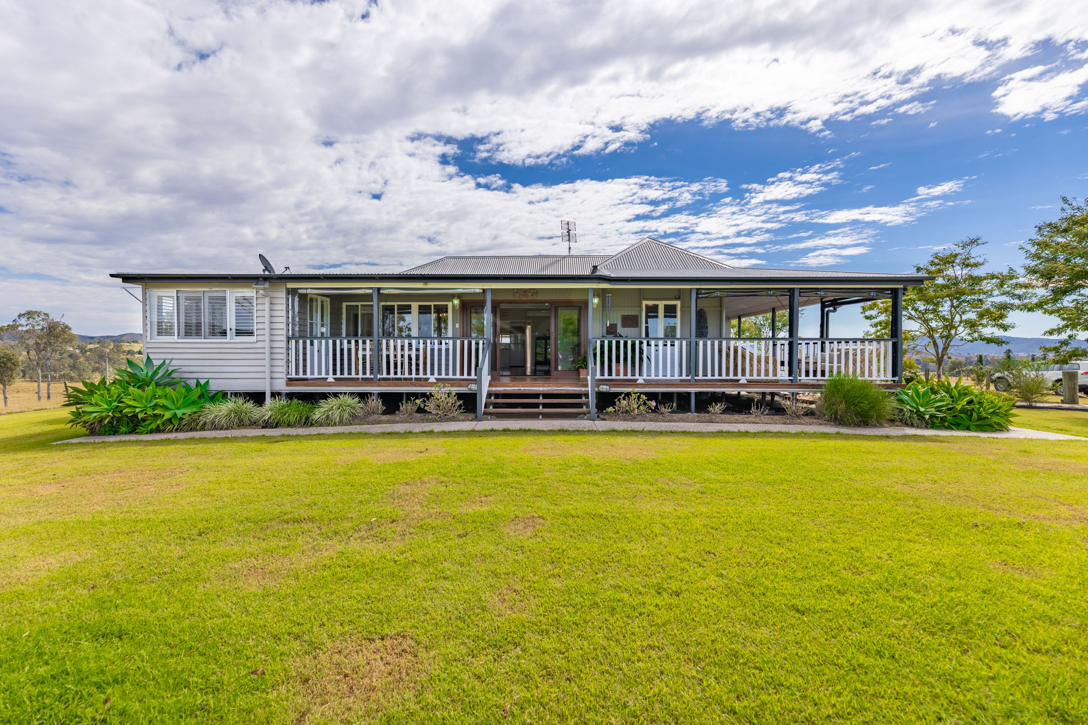 4516 Esk Kilcoy Road — photo 29 of 30