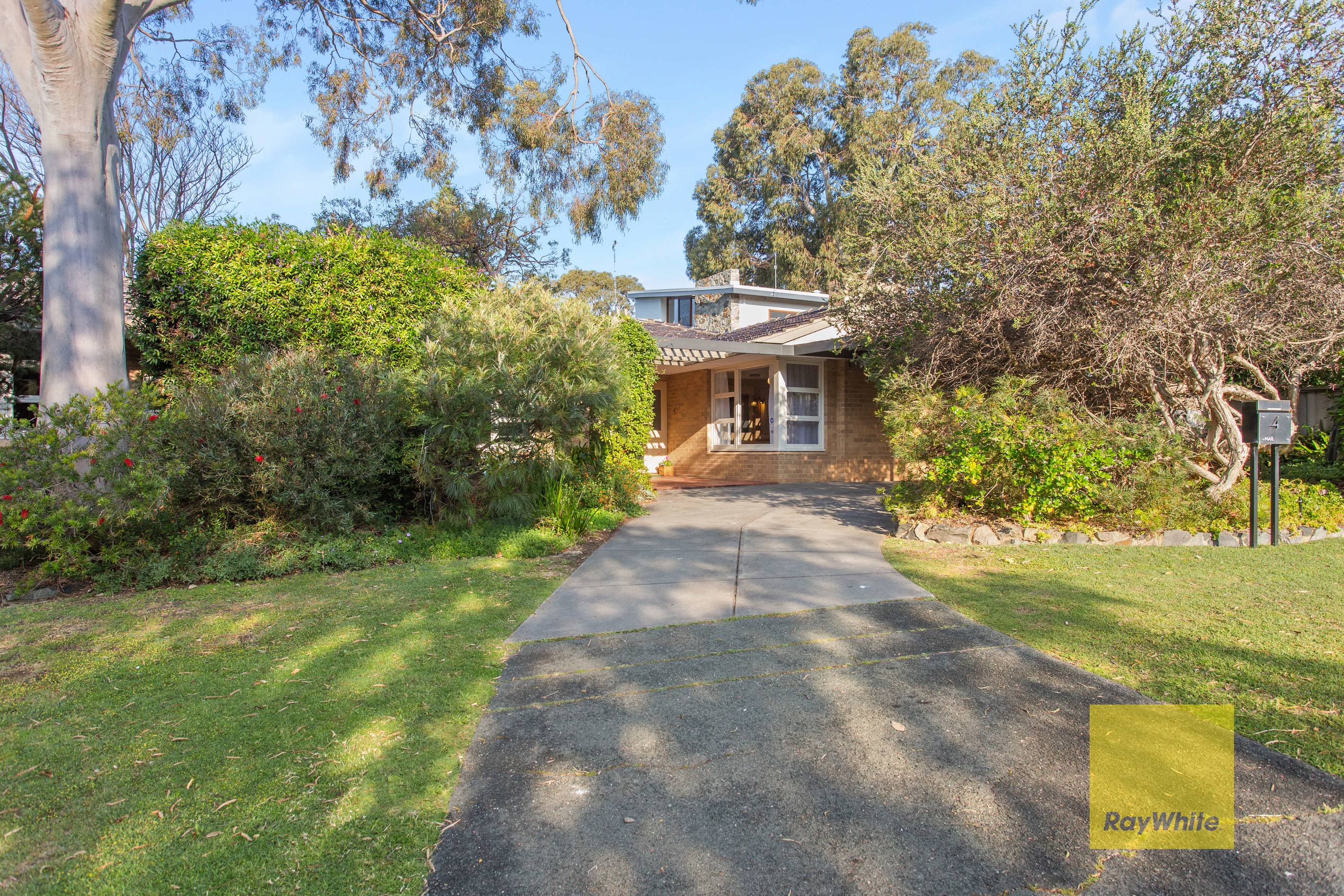4 Callan Road, Floreat, WA 6014