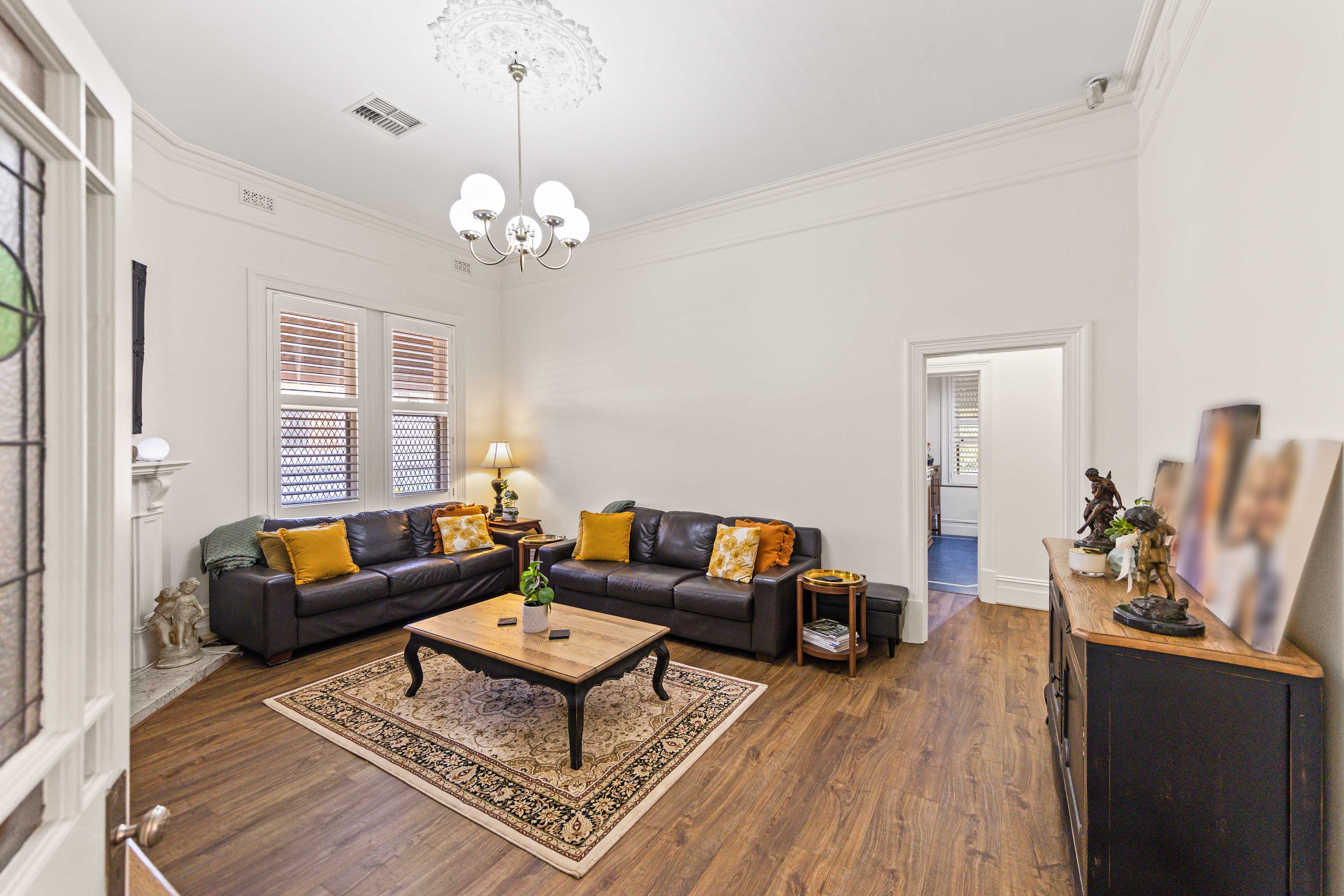 9 Bishops Avenue — photo 7 of 30