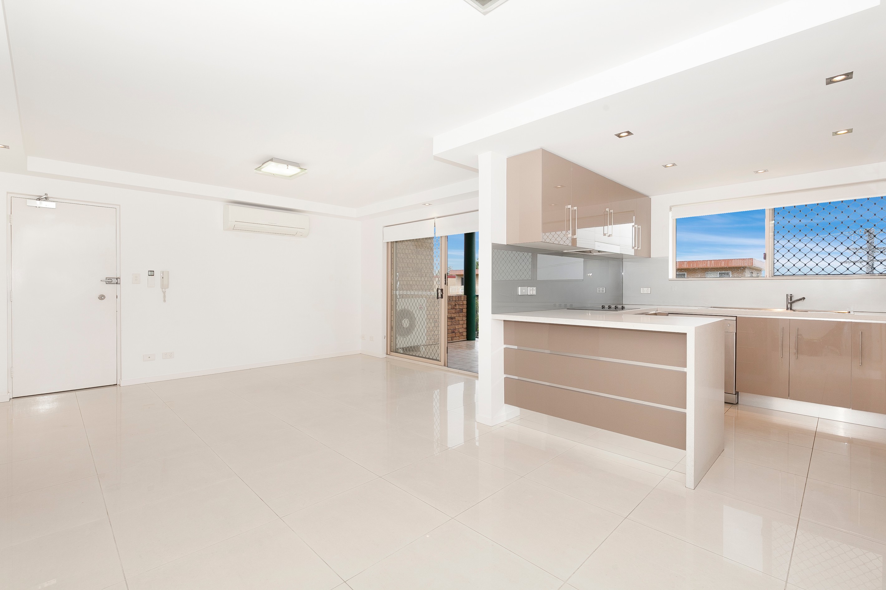 2/11 Beaconsfield Terrace, Gordon Park, QLD 4031
