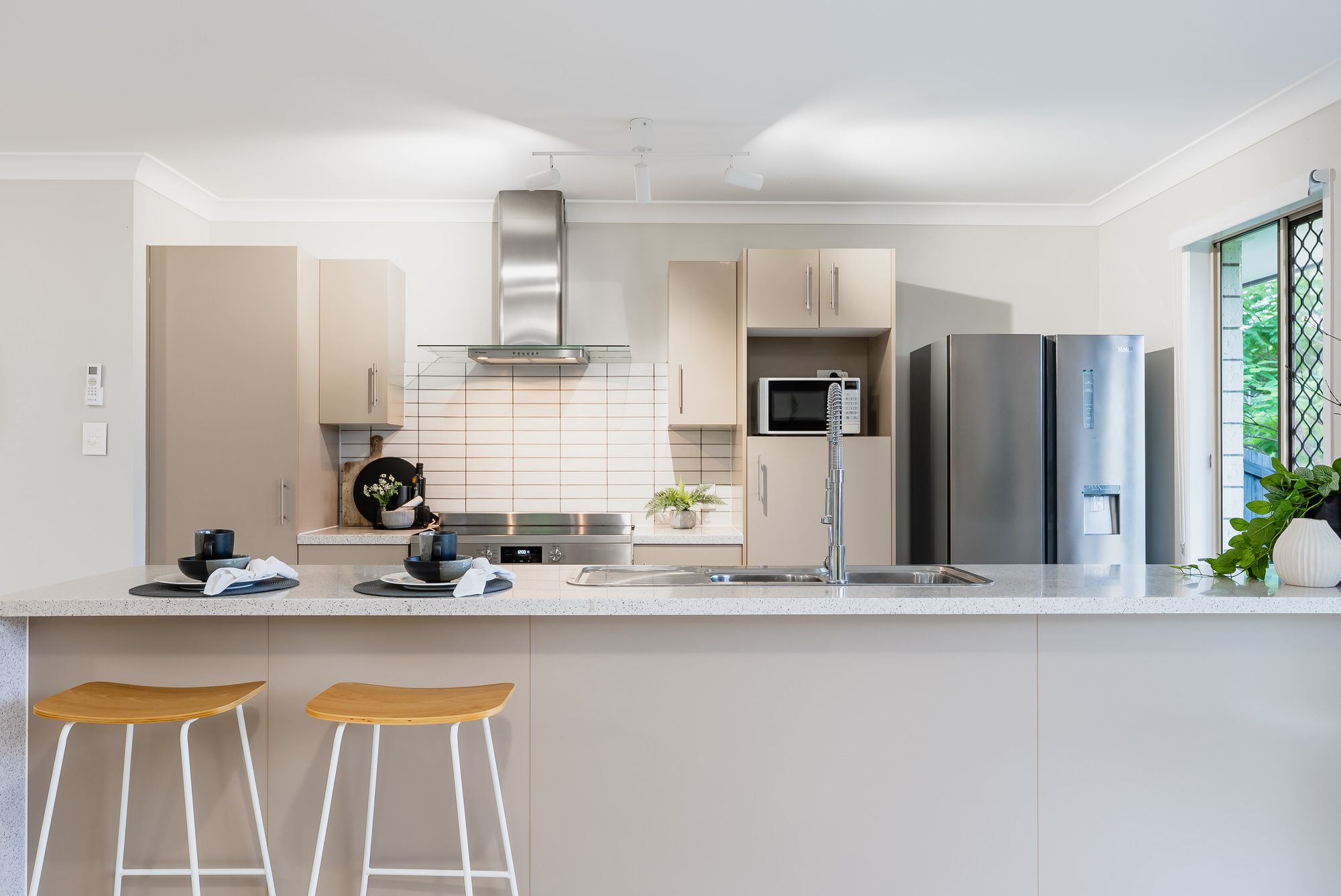 9 Charlton Court, Burnside, QLD 4560