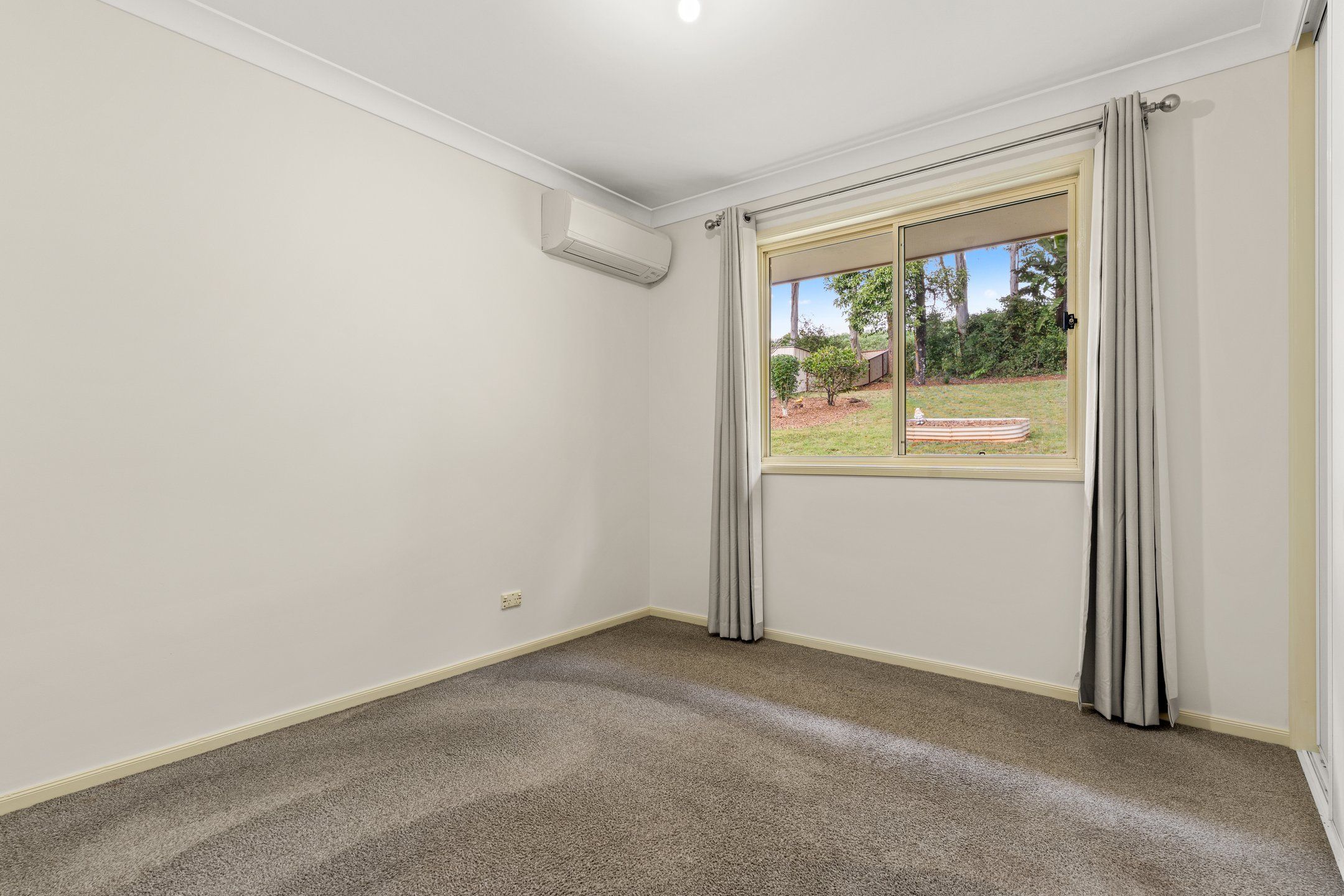 47 Wanda Drive — photo 11 of 19