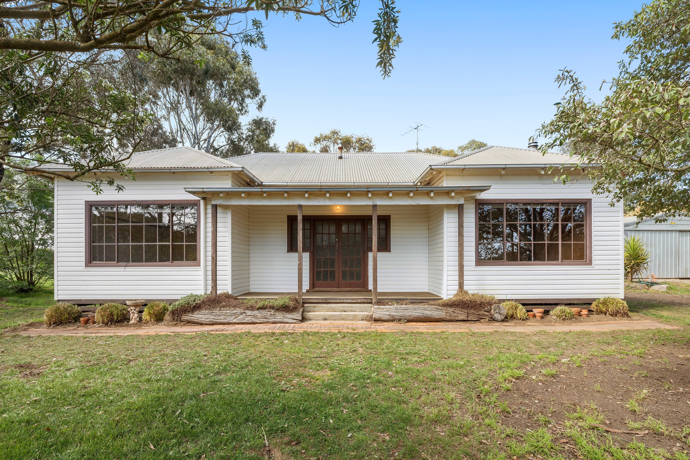 84 Cemetery Road, Lancefield, VIC 3435