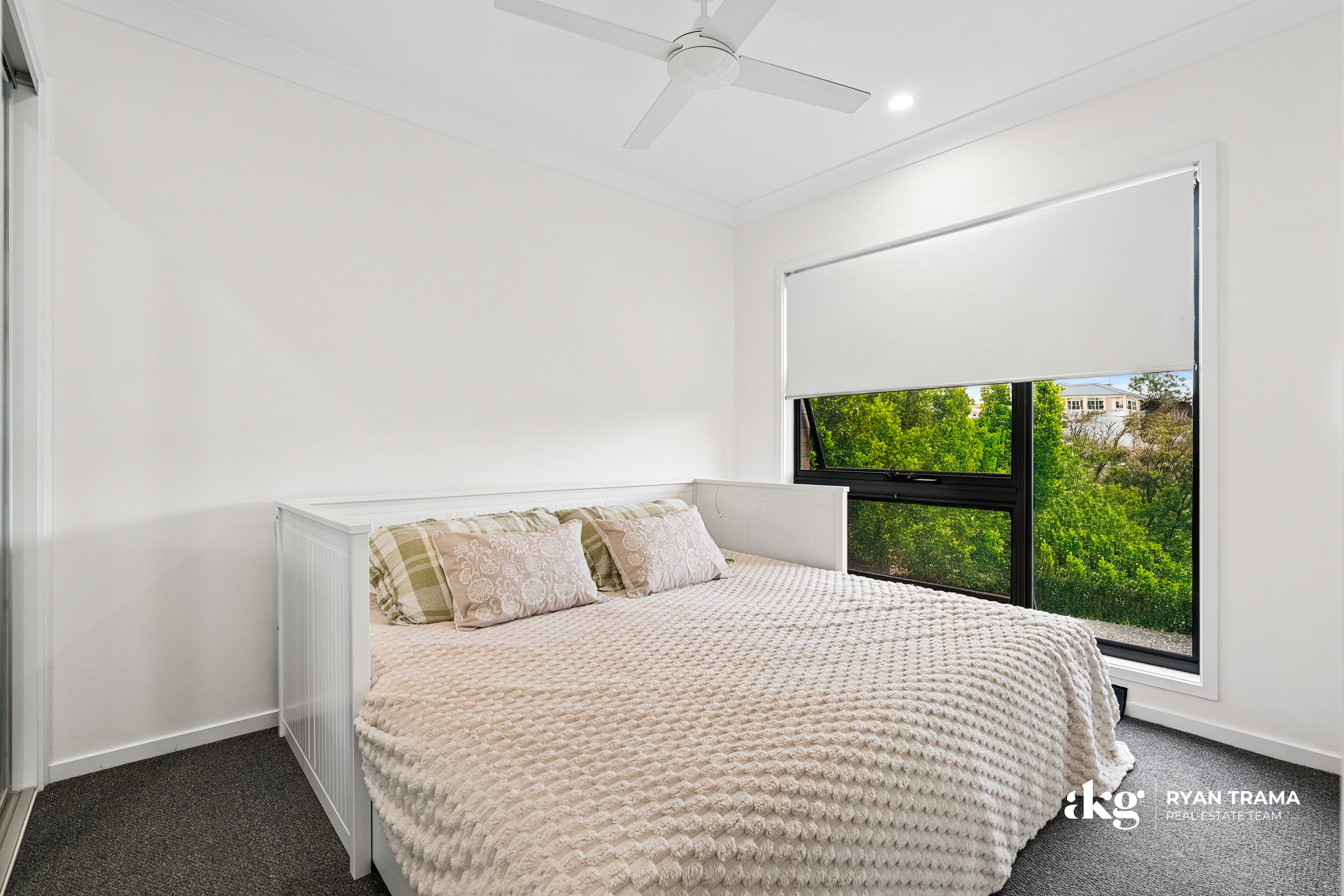 15 Sunline Court — photo 12 of 30