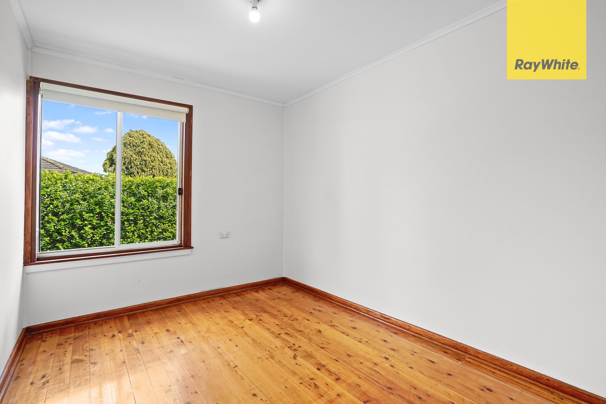 30 Moresby Crescent, Whalan, NSW 2770