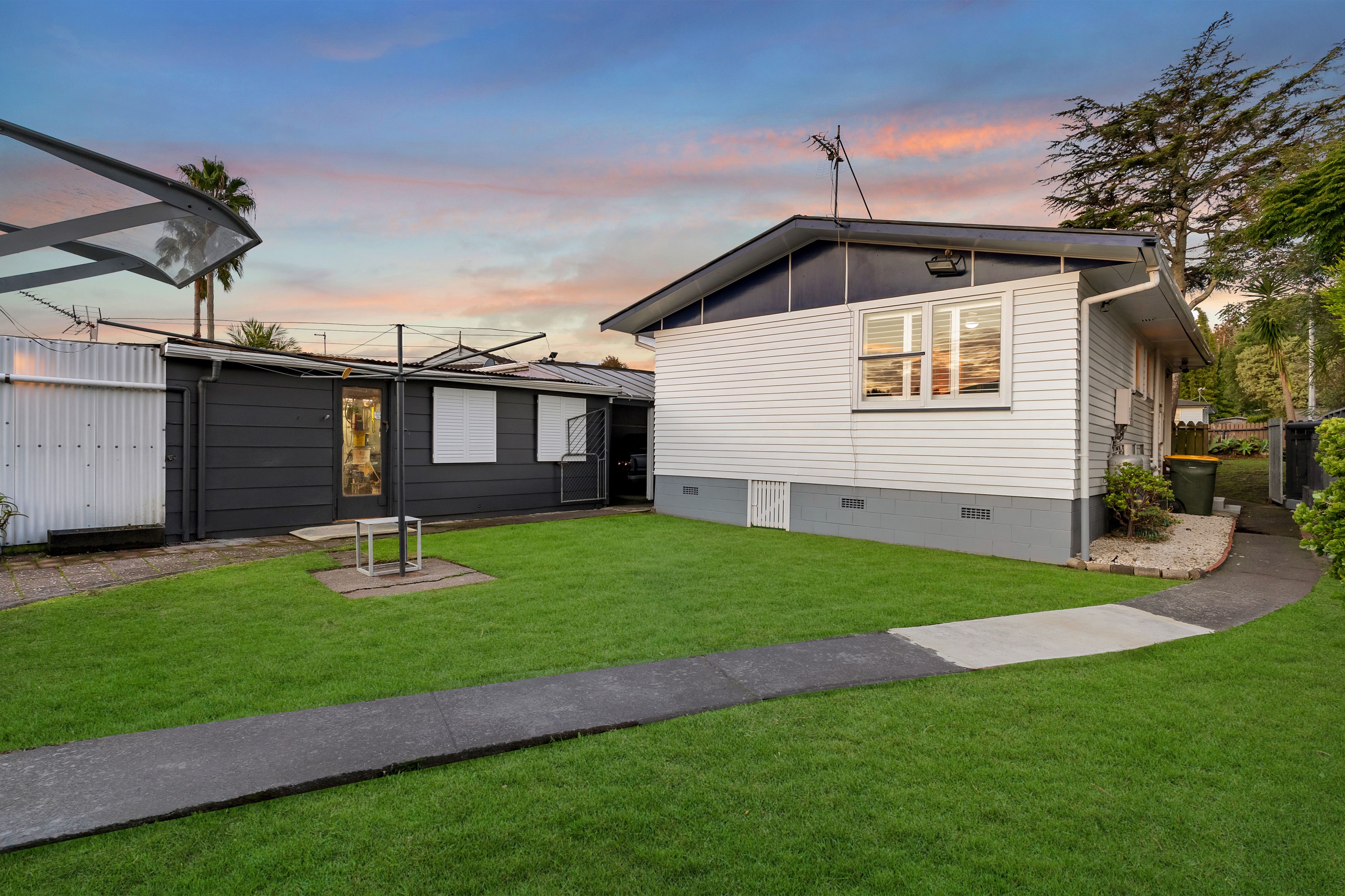 55 Captain Scott Road, Glen Eden, Waitakere City