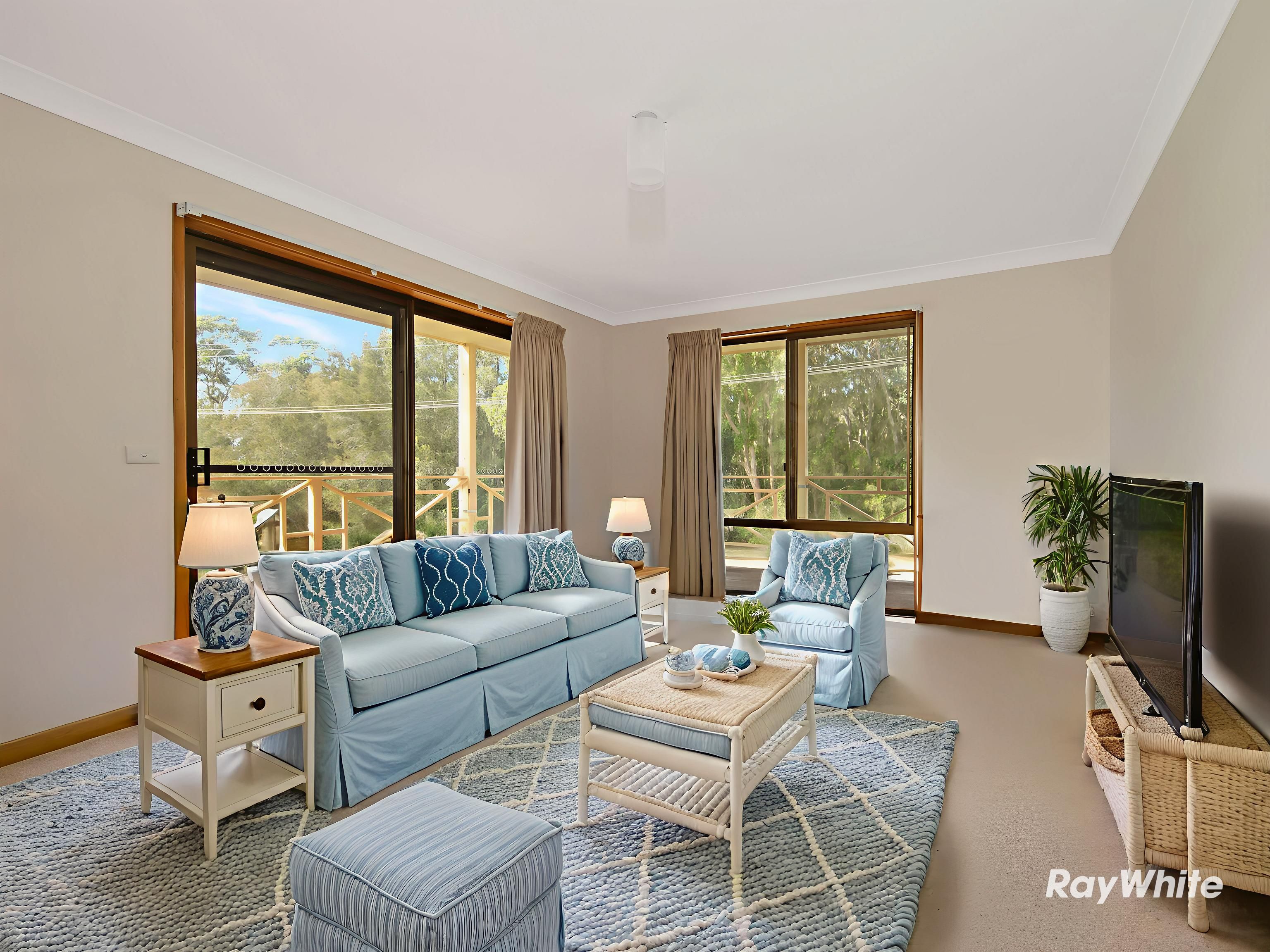 2 Hicken Street — photo 4 of 24