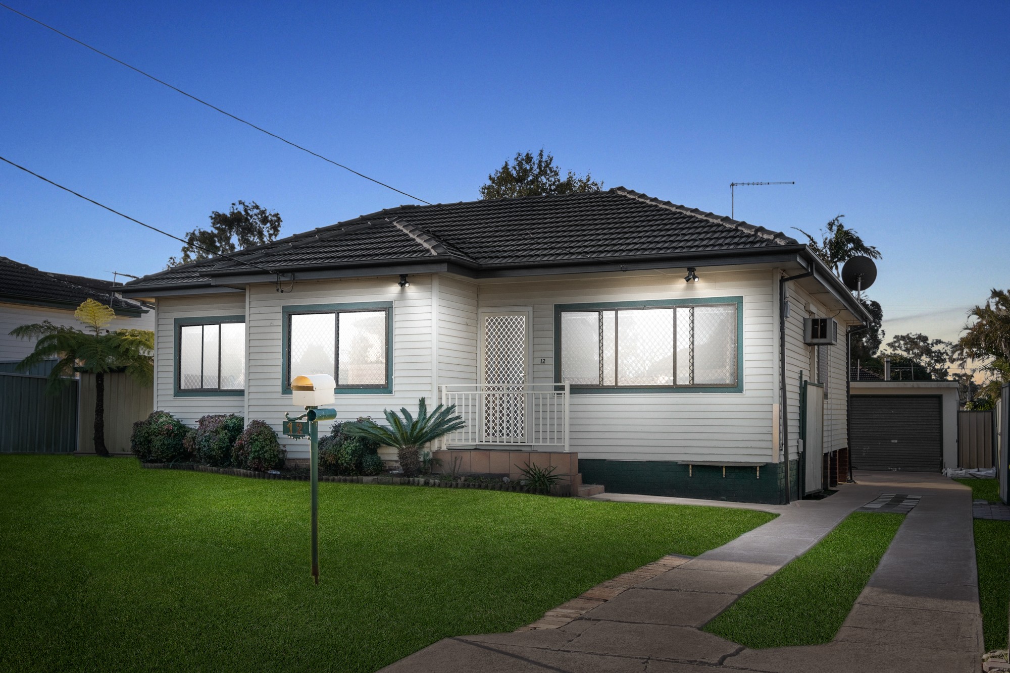 12 Malouf Street, Colyton, NSW 2760
