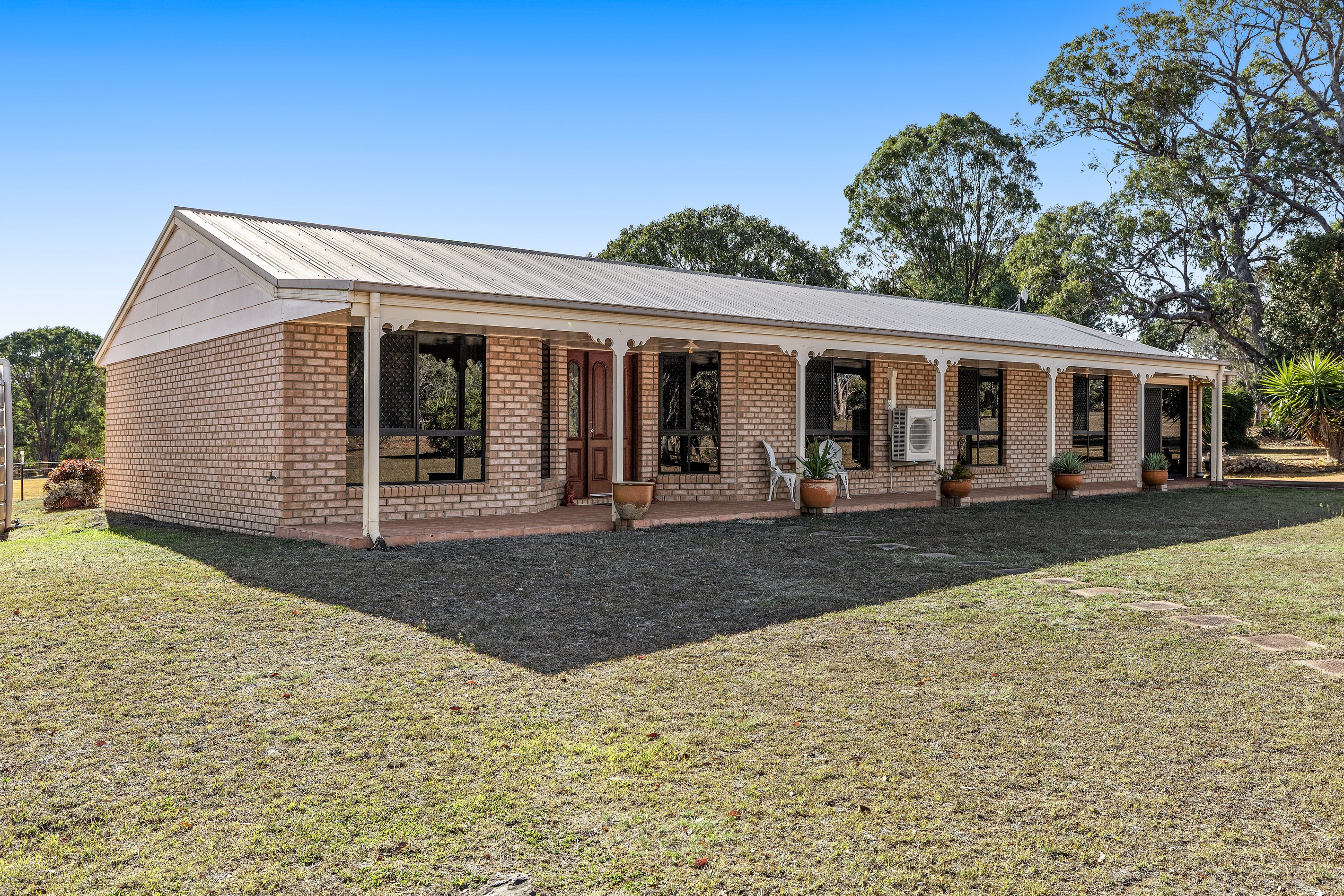 17 Bournes Road, Yangan, QLD 4371