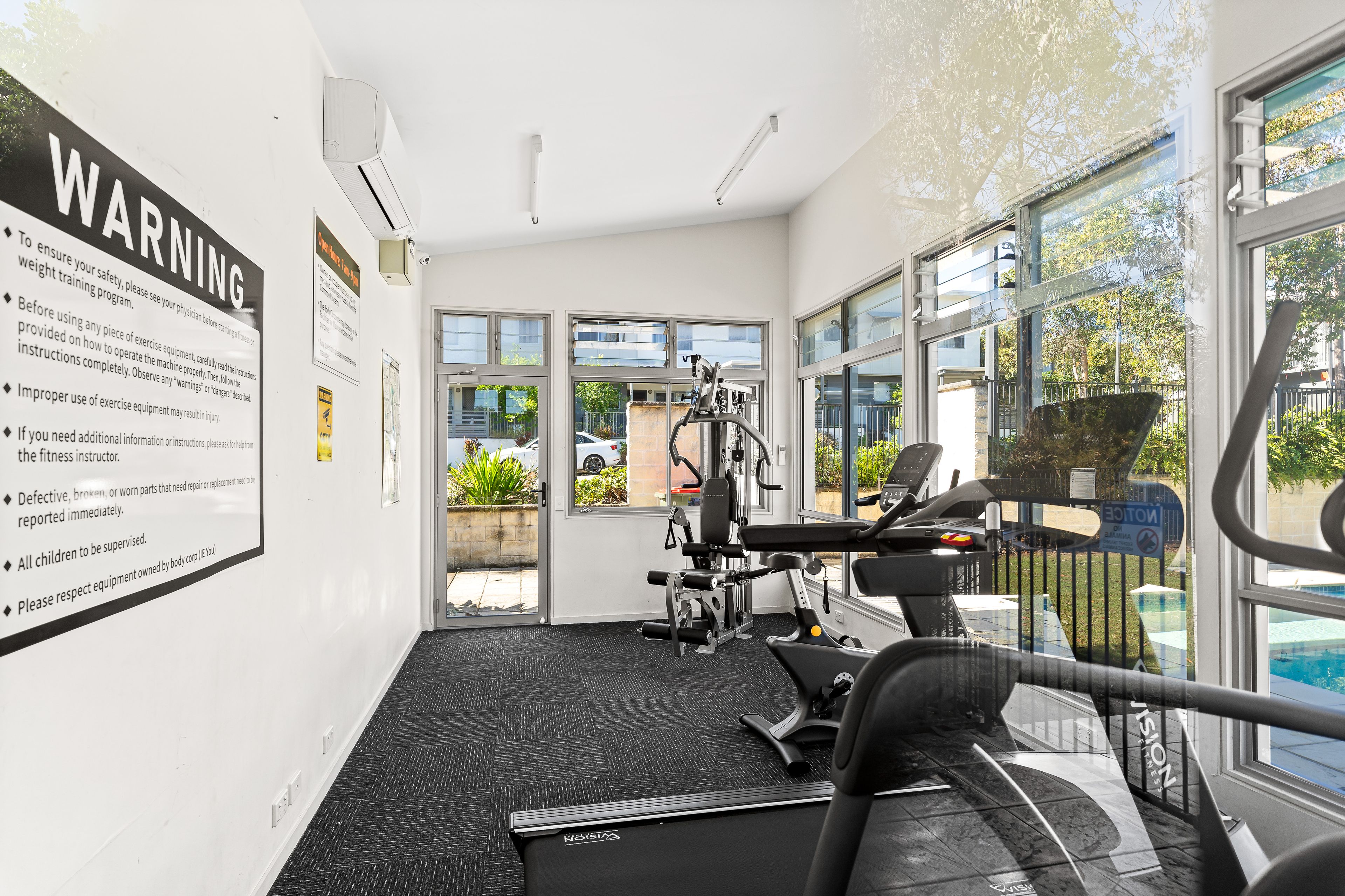 67/2 Diamantina Street — photo 30 of 30