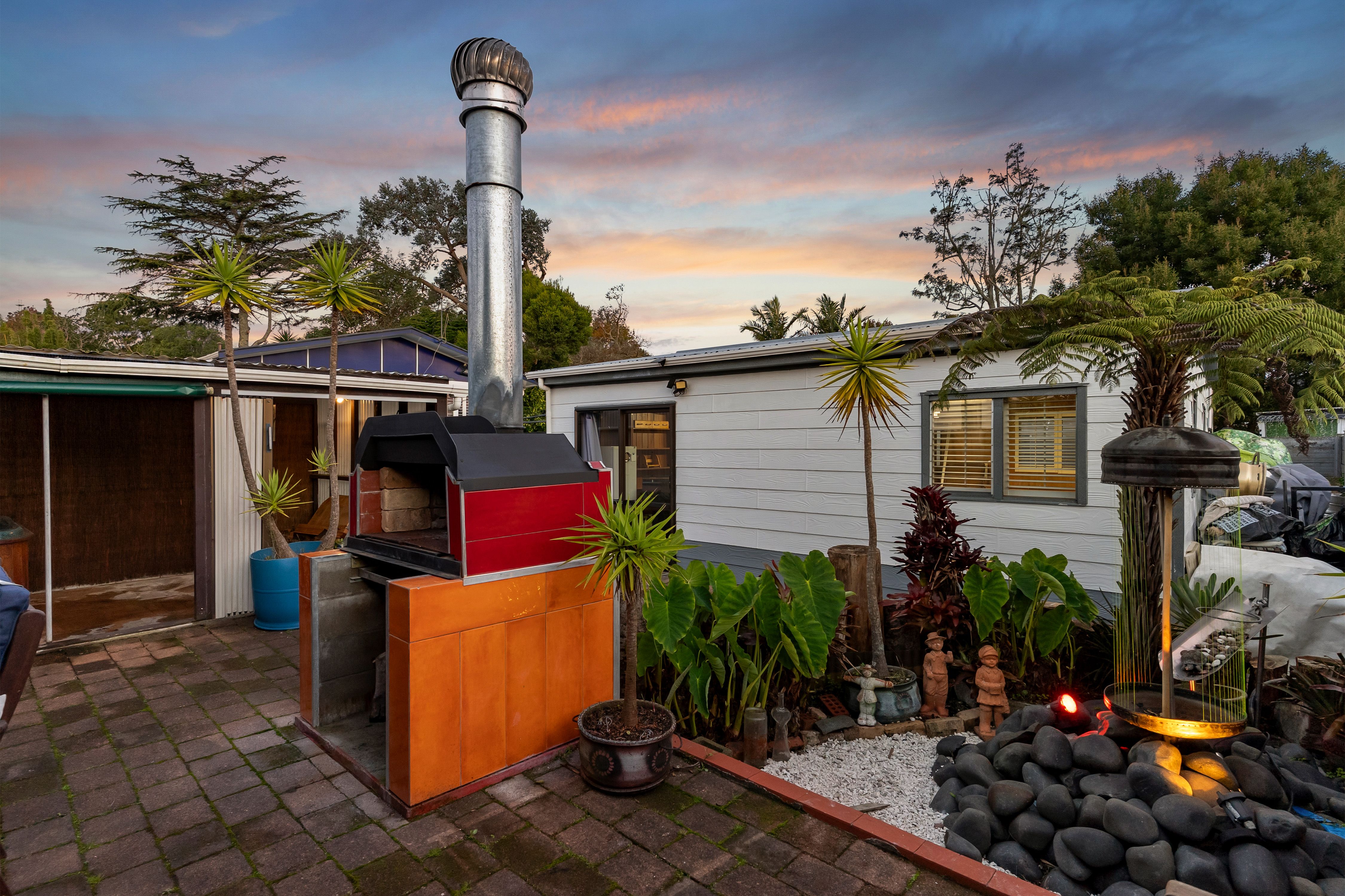 55 Captain Scott Road, Glen Eden, Waitakere City