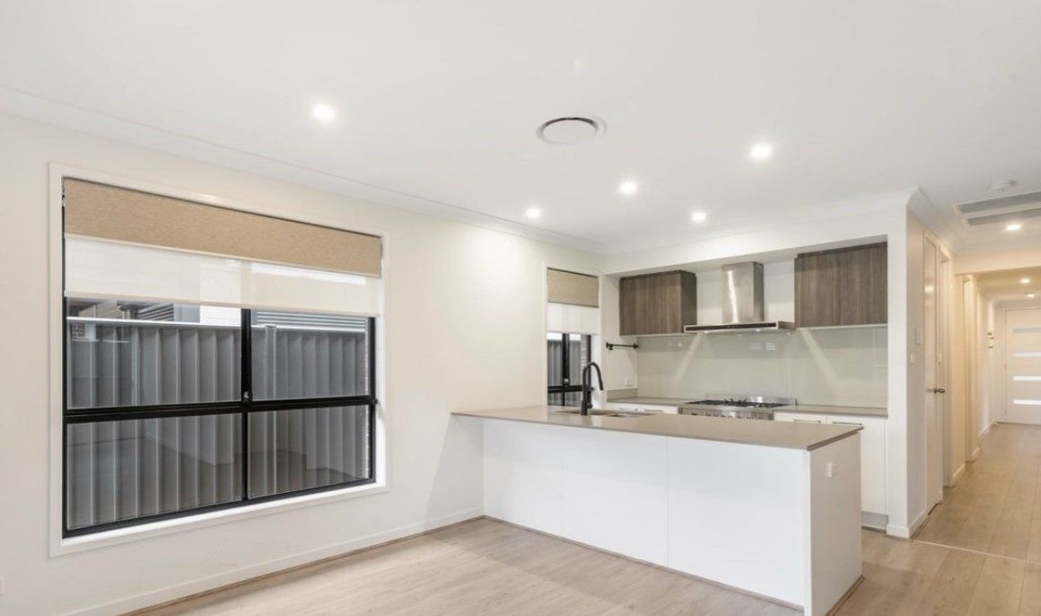 18 Pennewaard Street — photo 12 of 15