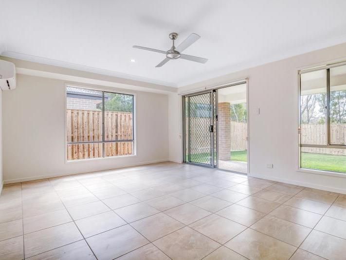 19A Burnley Road, Park Ridge, QLD 4125
