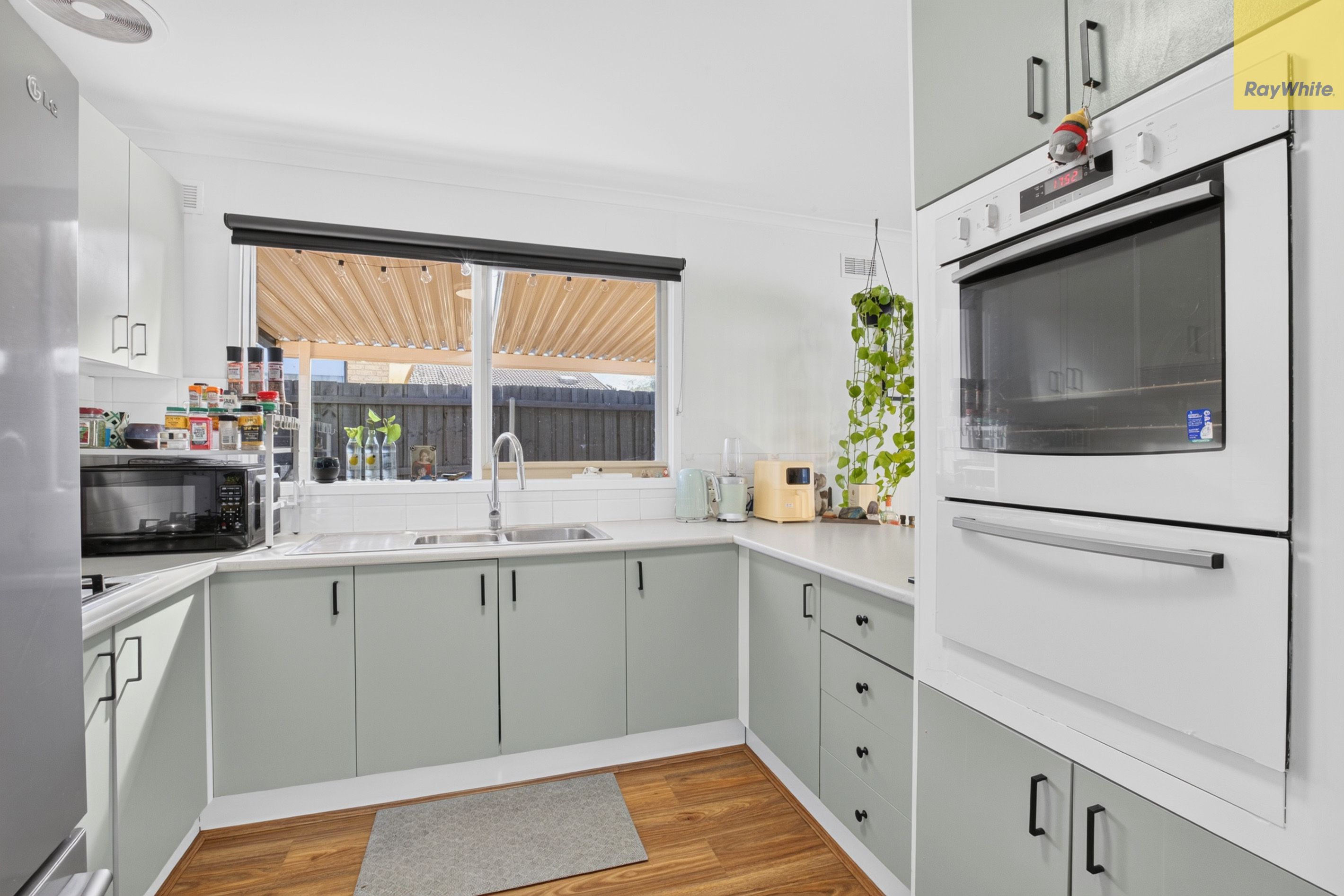 8 Nathan Drive — photo 7 of 19