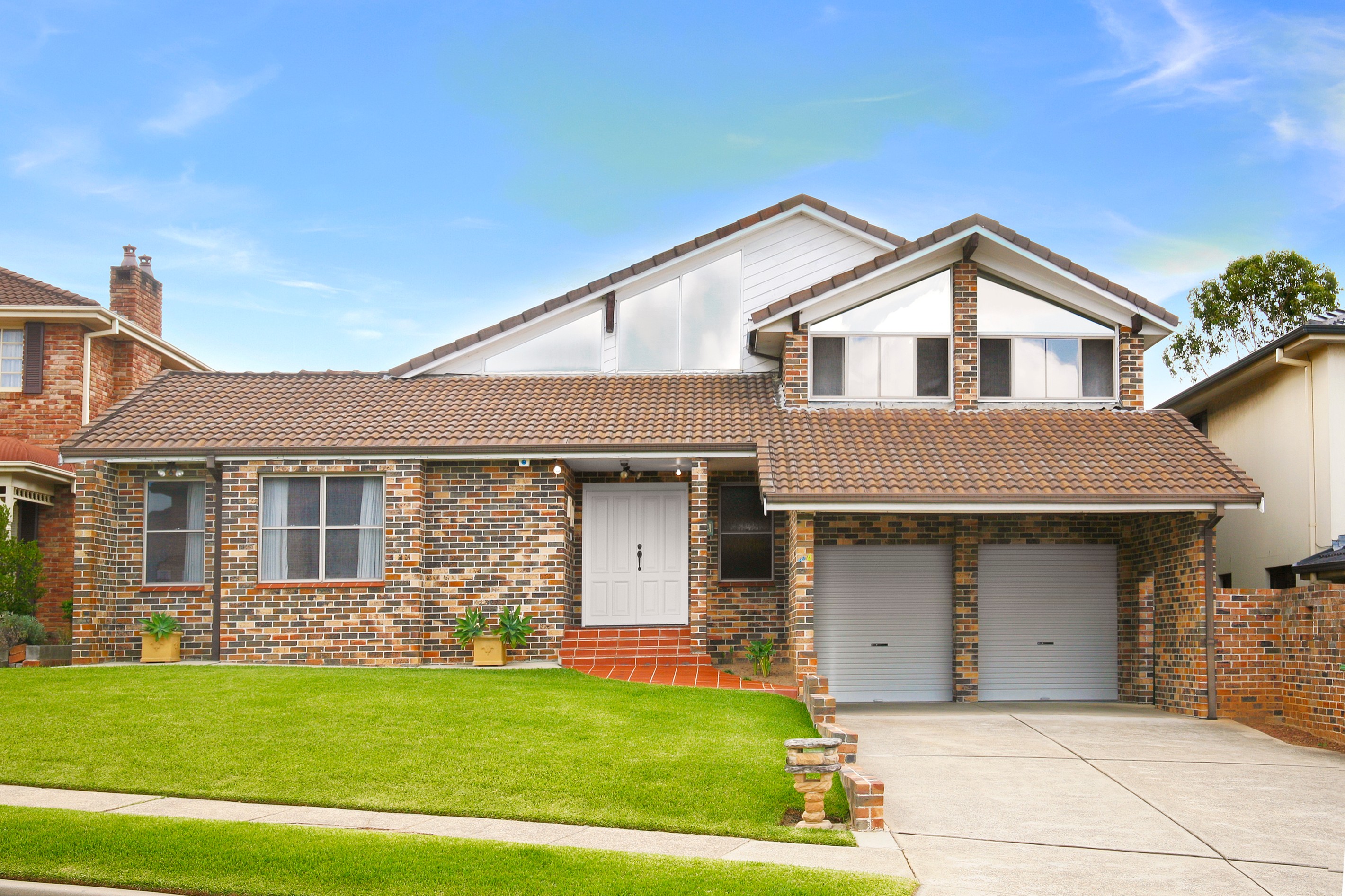 4 Albion Close, Bossley Park, NSW 2176