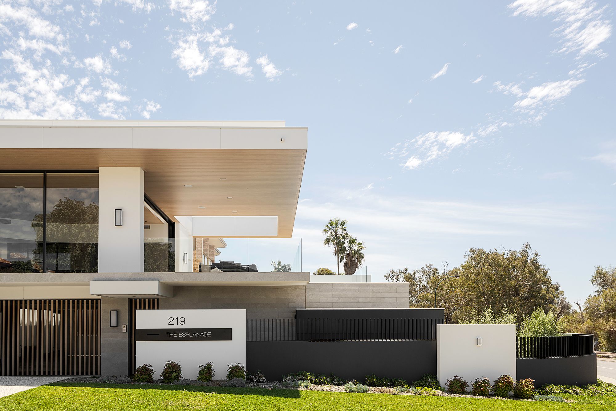 219 The Esplanade, Mount Pleasant WA 6153