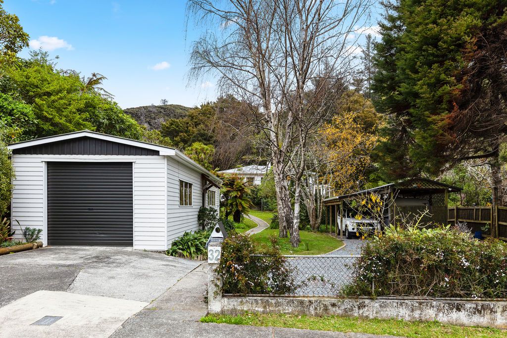 32 Tawhai Street, Stokes Valley, Lower Hutt City