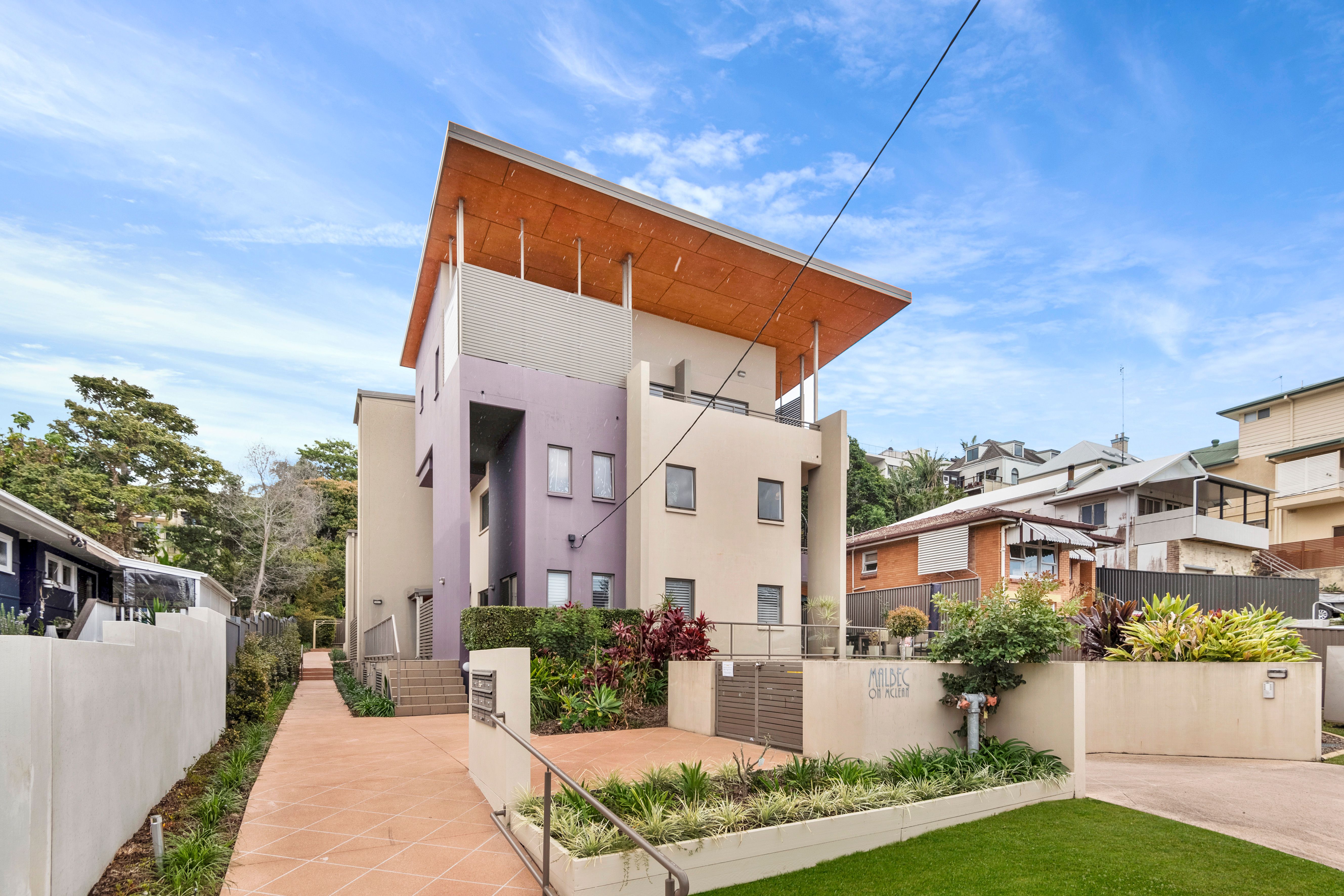 77 McLean Street, Coolangatta QLD 4225