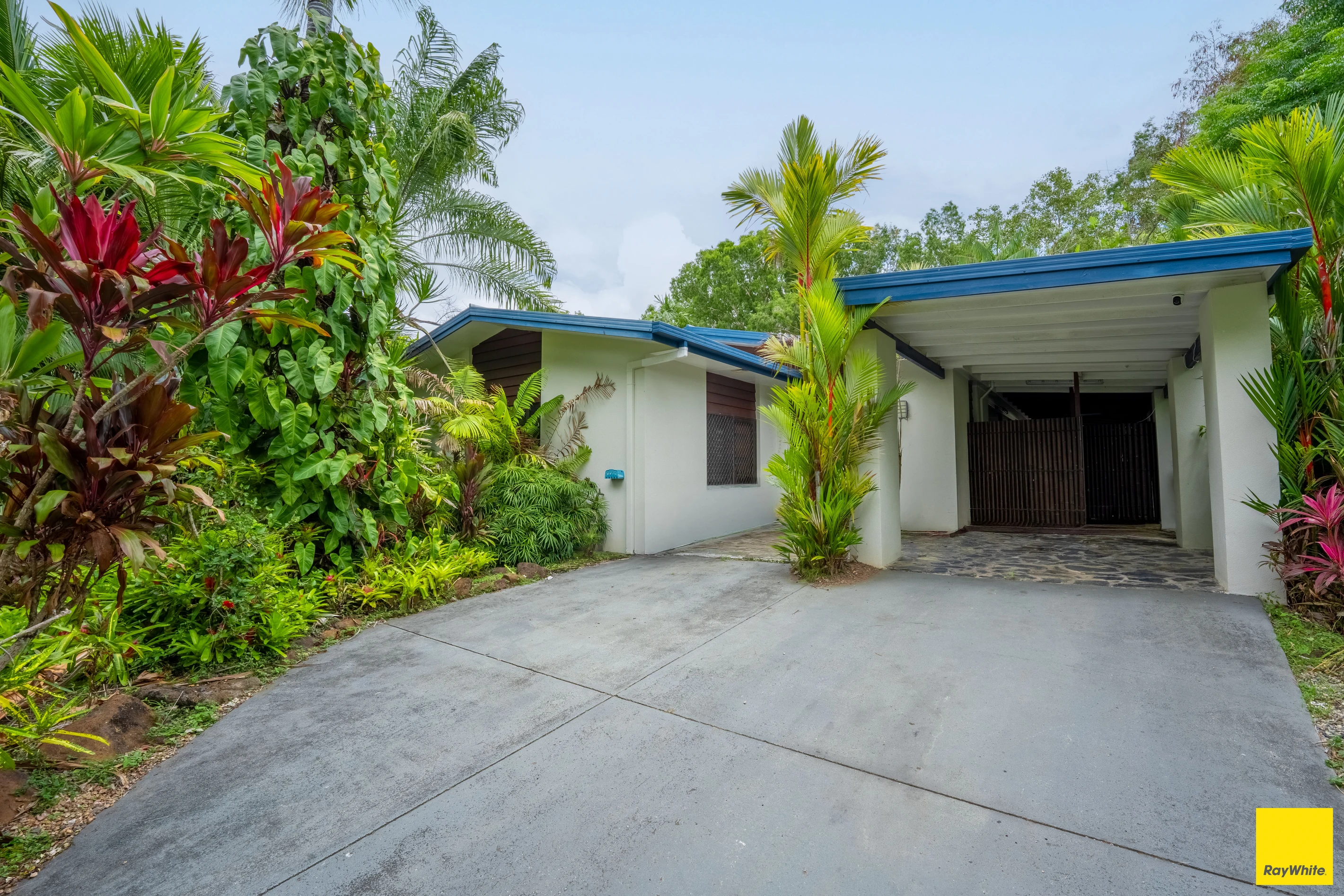 25 Beaver Street, Clifton Beach, QLD 4879