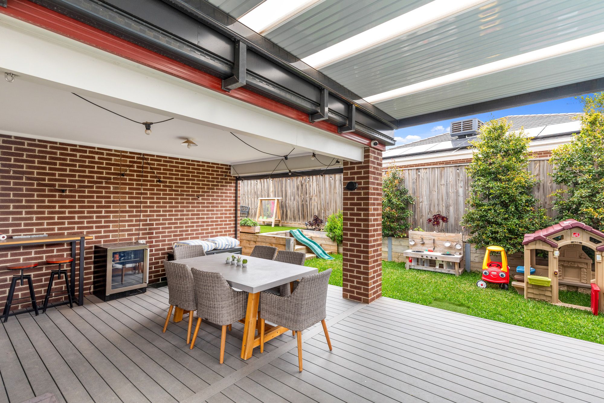 17 Gravid Street — photo 16 of 23