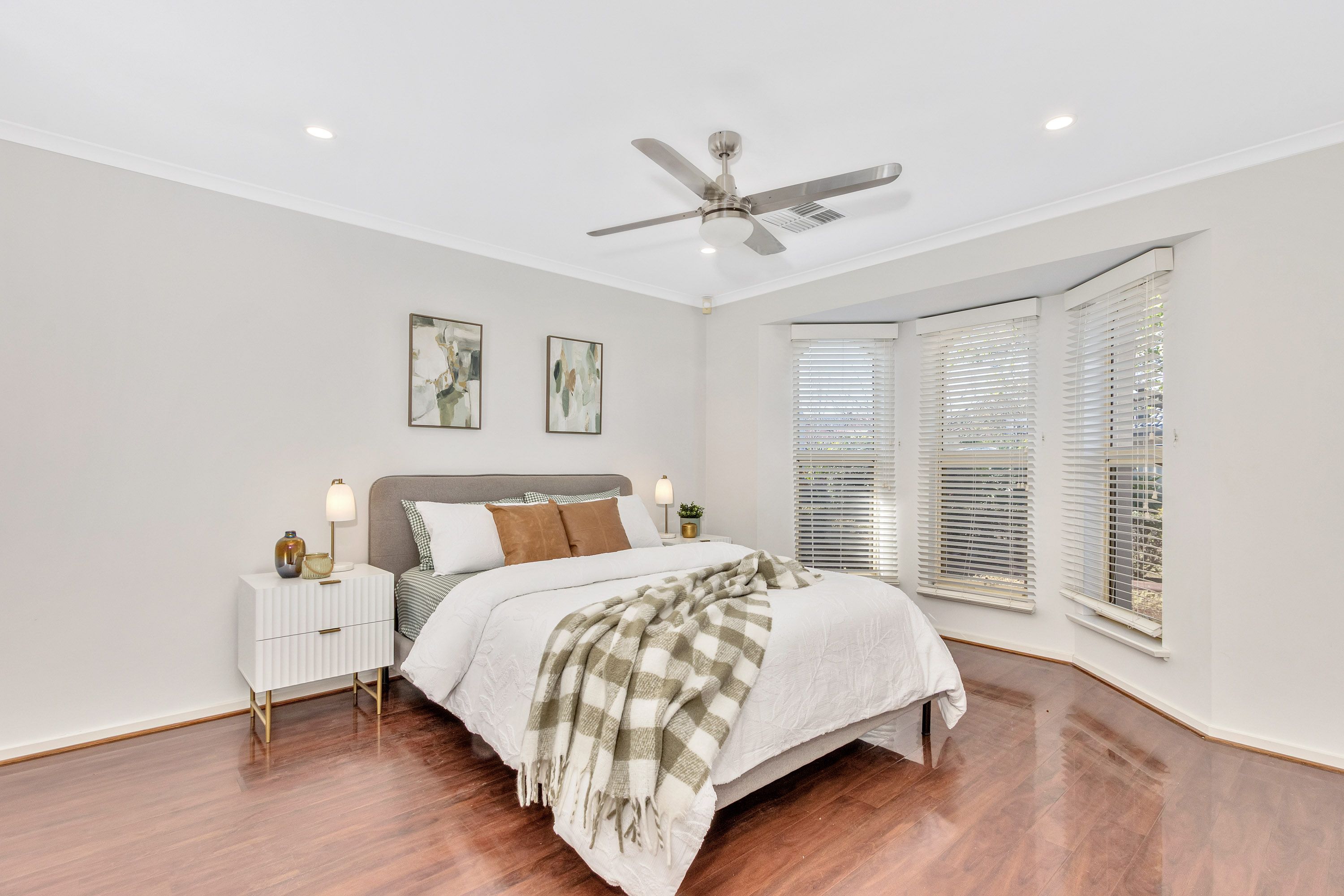 17 Rosecombe Place — photo 12 of 19