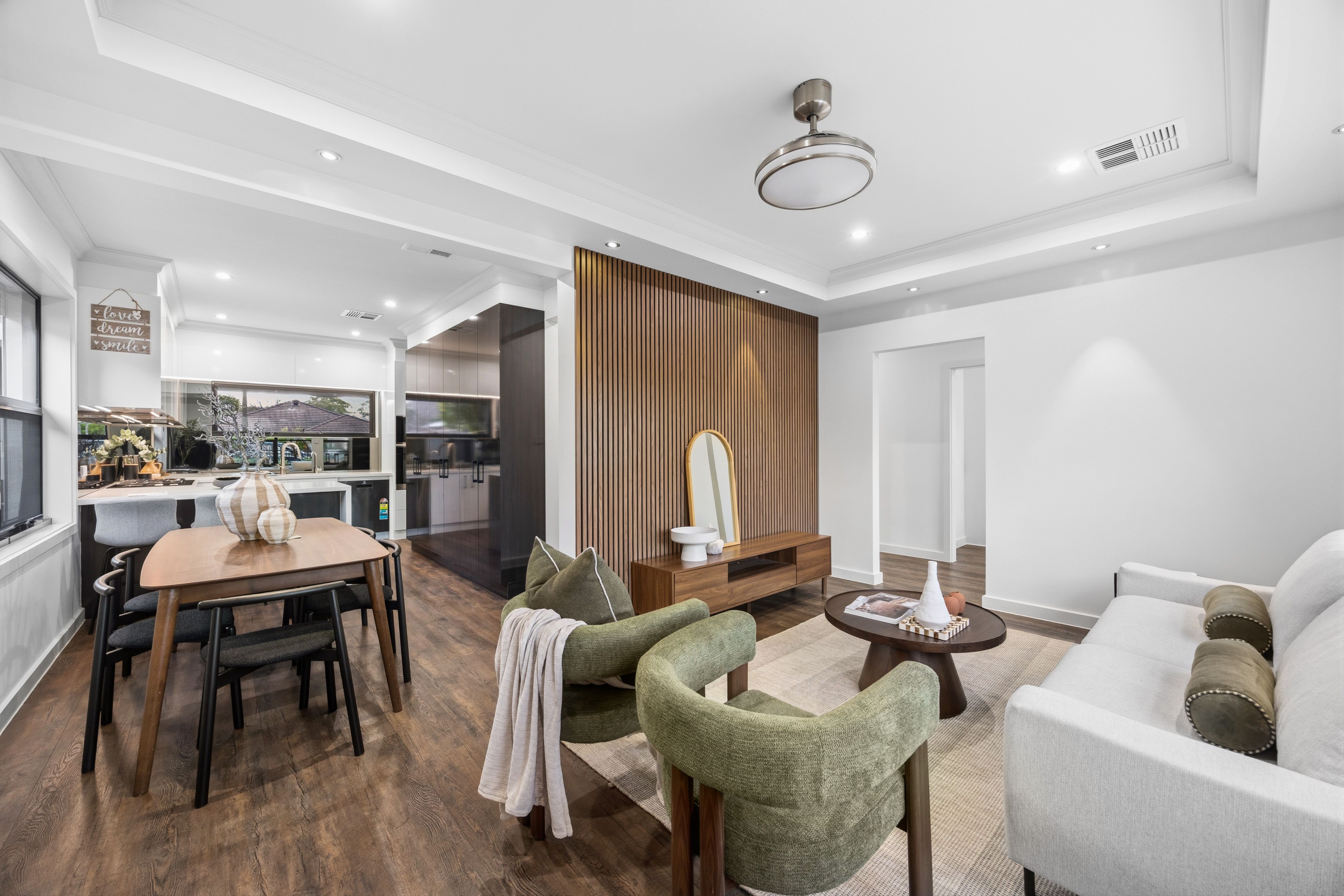 55 Jervois Avenue — photo 5 of 21