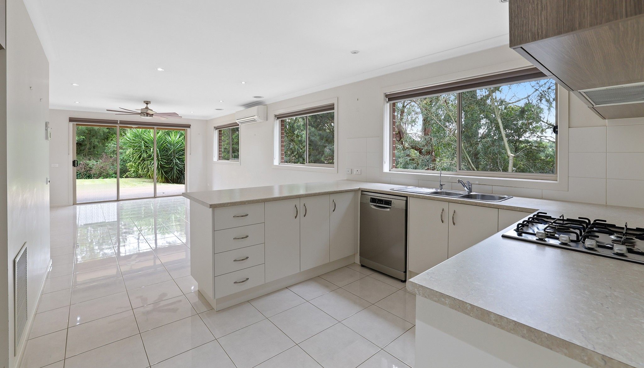 21 Stirling Street, Warragul, VIC 3820