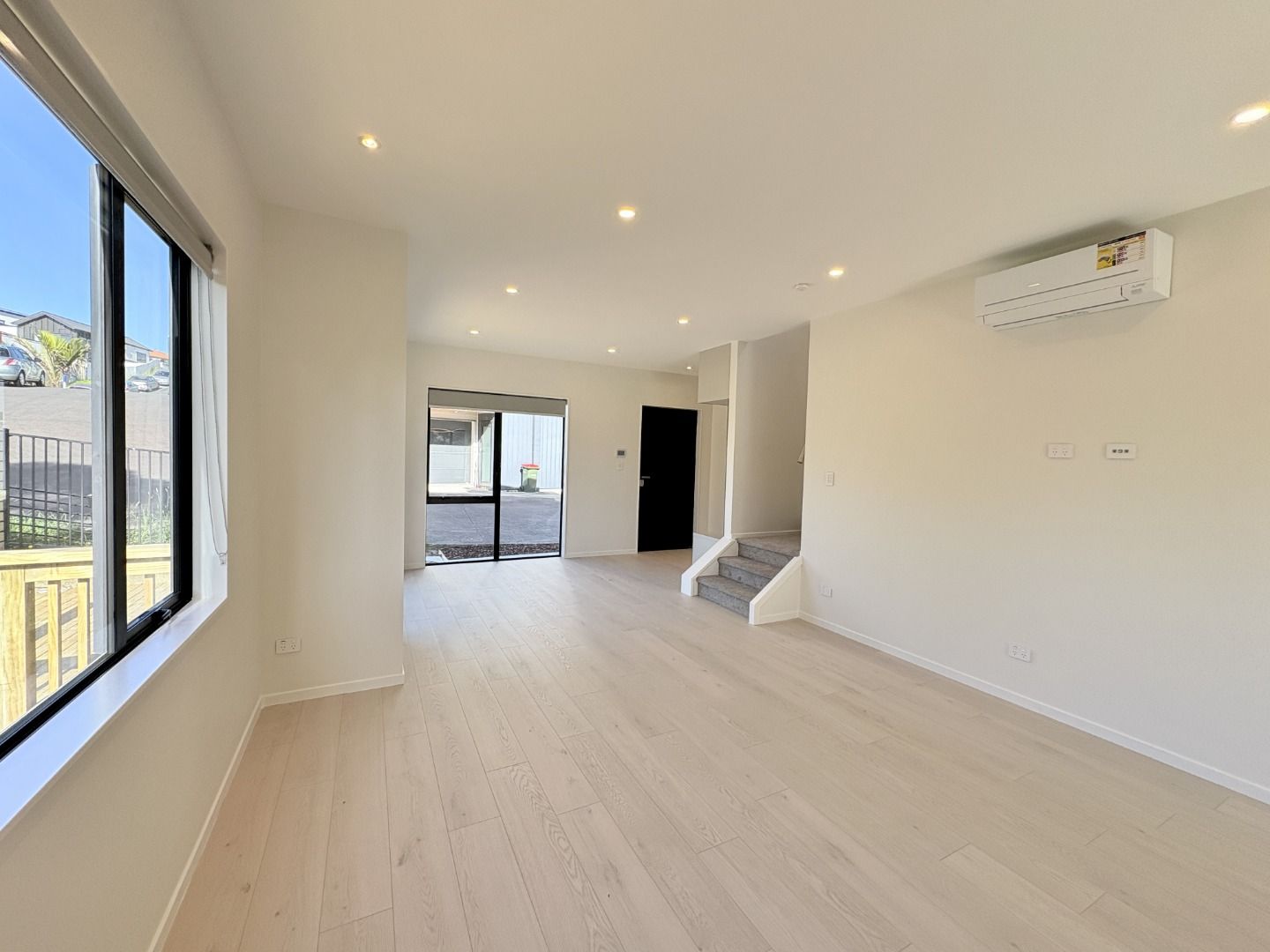 14 Aoraki Crescent, Albany, North Shore City