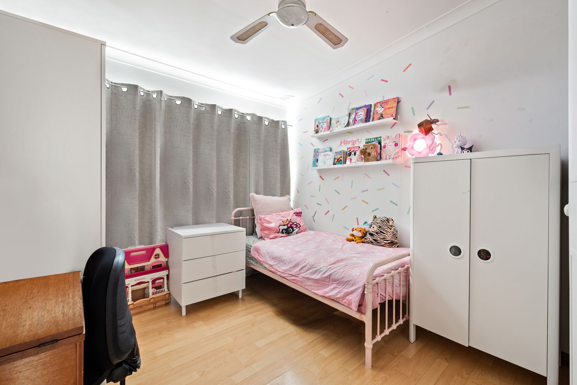 8 Coolah Avenue — photo 7 of 11