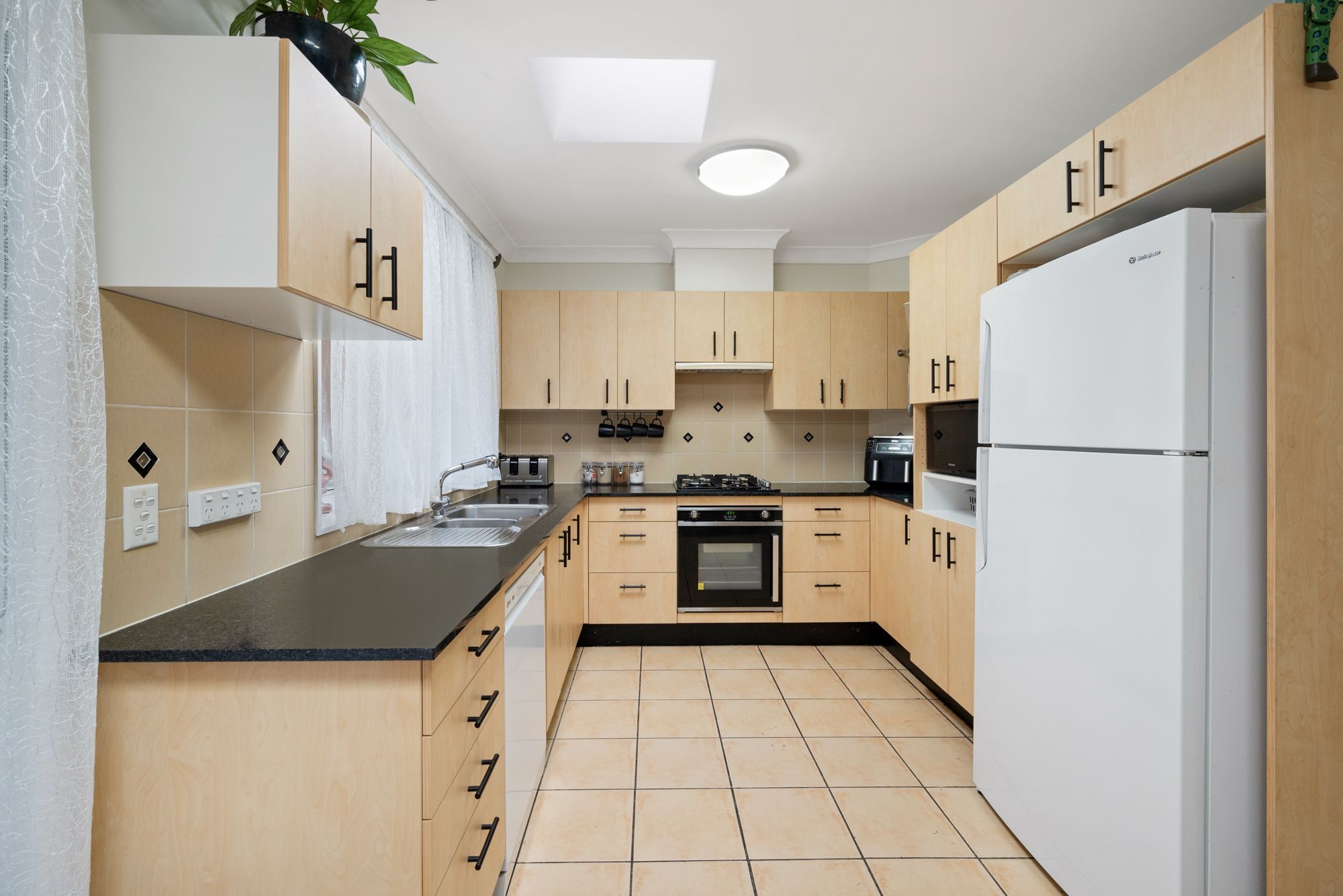 7 Sapphire Place, Eagle Vale, NSW 2558