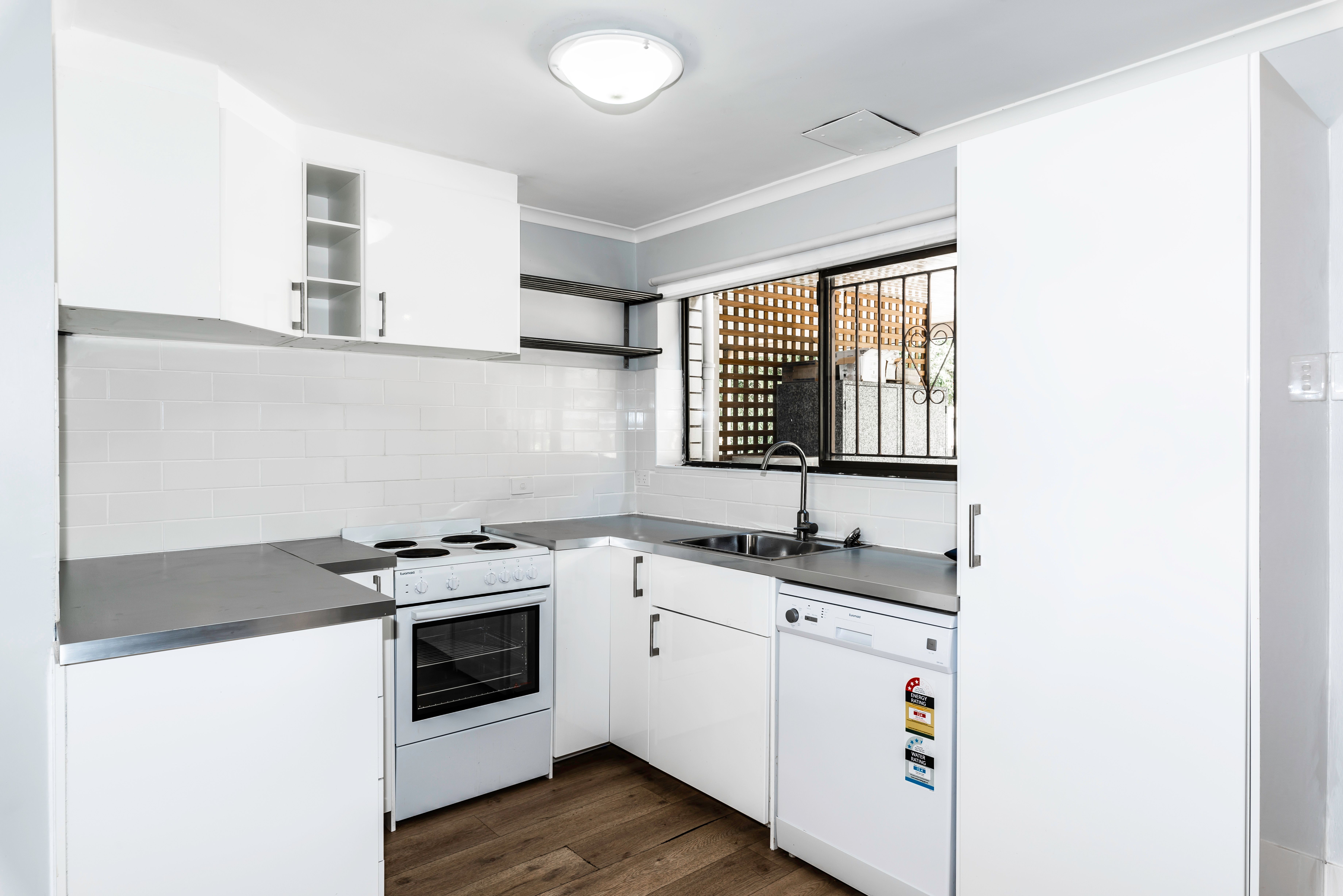 2/19 Seeney Street, Zillmere, QLD 4034