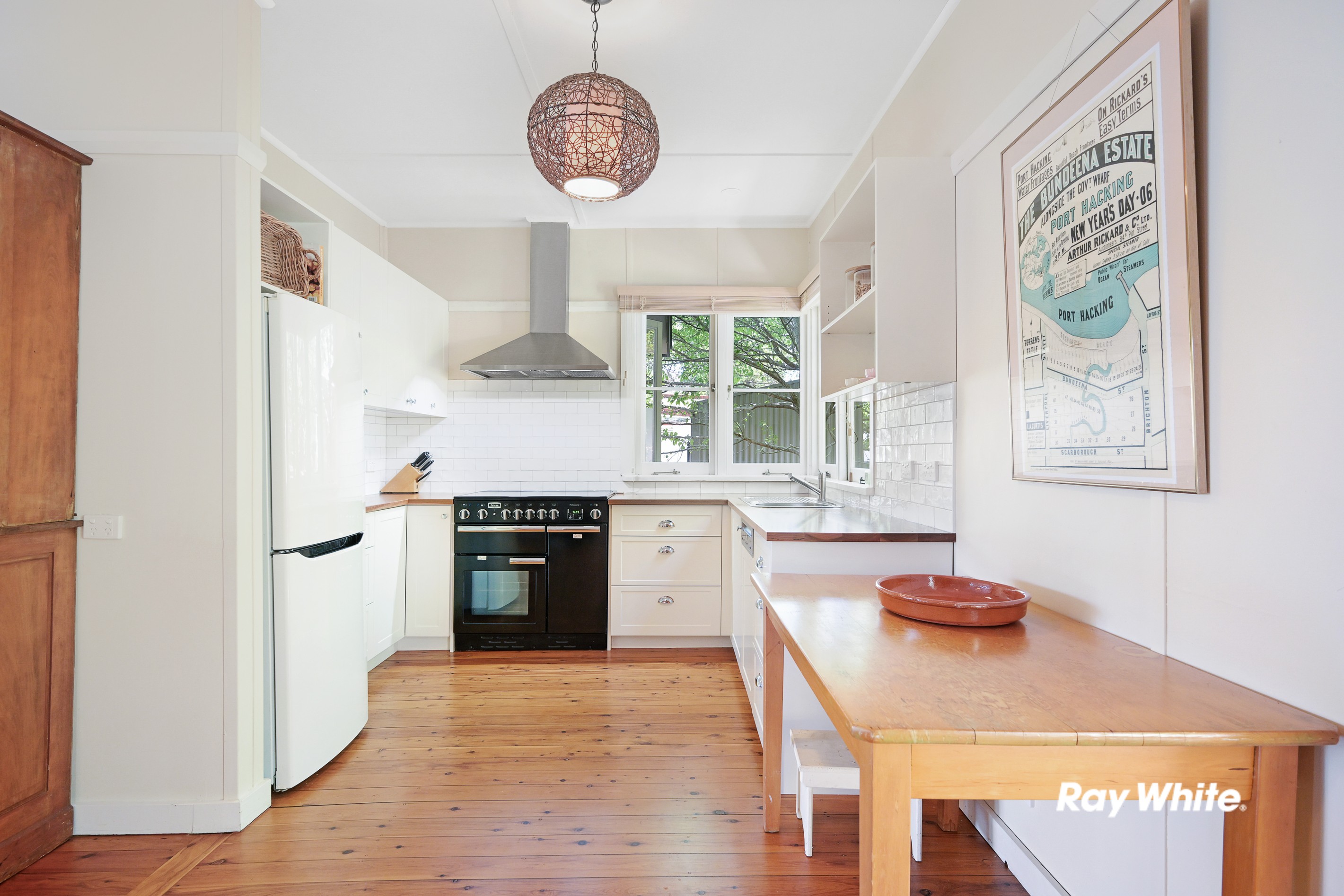 24 Woodfield Avenue, Bundeena, NSW 2230