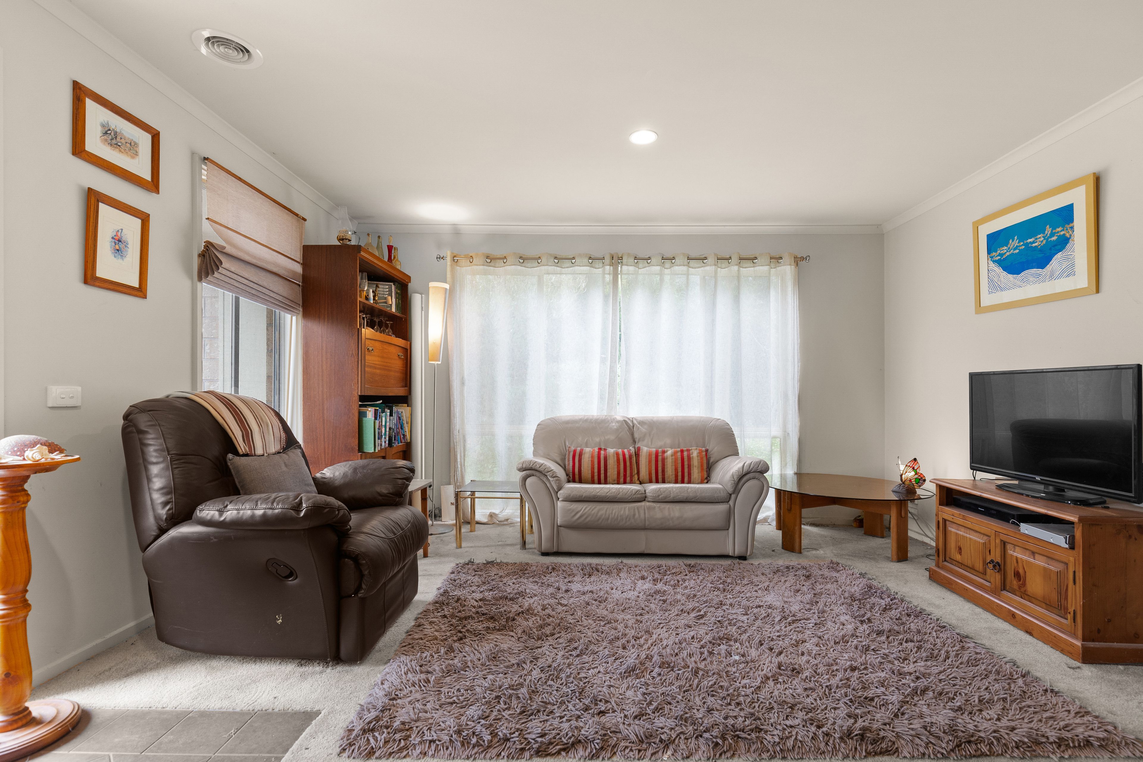 56 Tamara Crescent — photo 8 of 13
