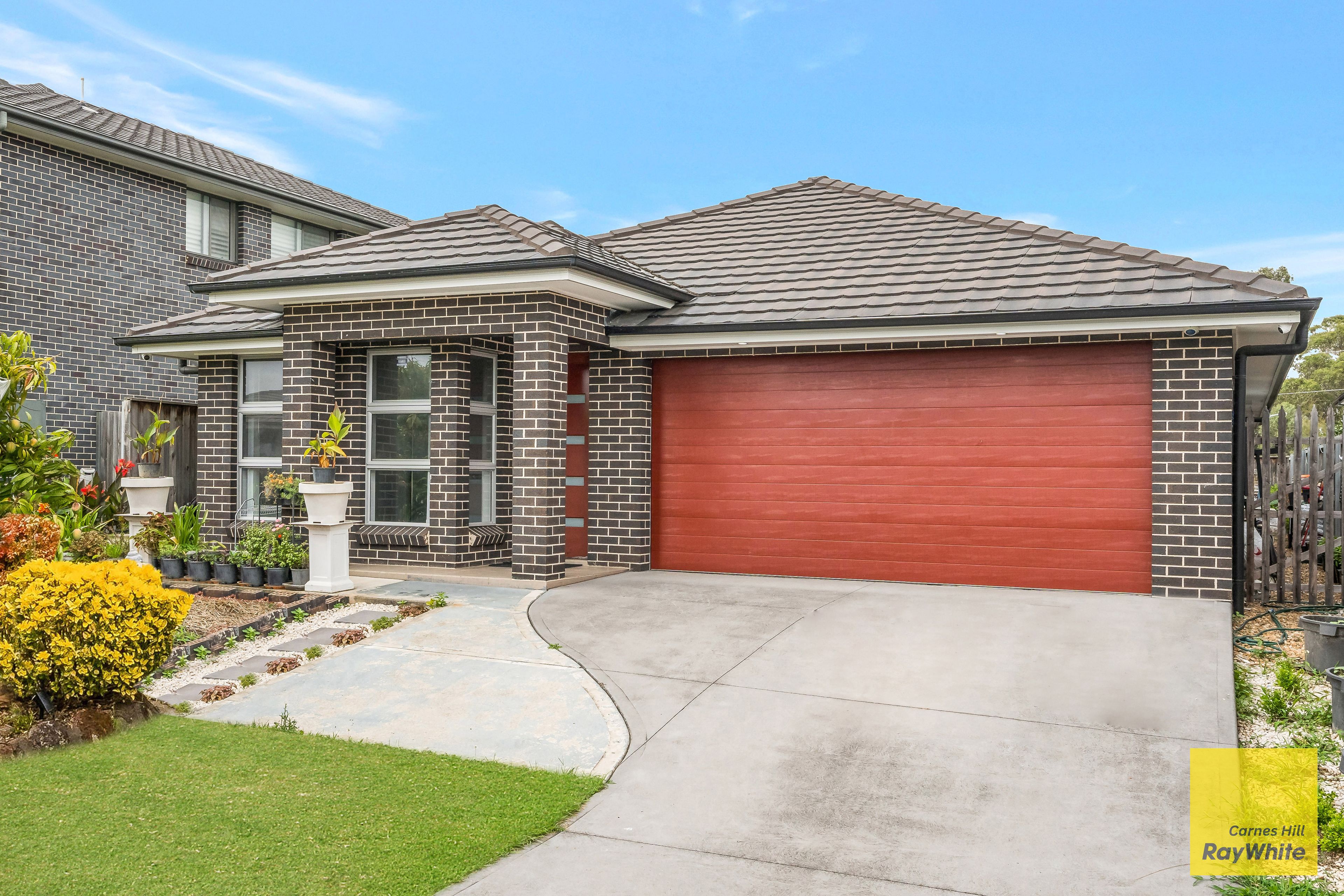 14 Savery Road, Carnes Hill, NSW 2171