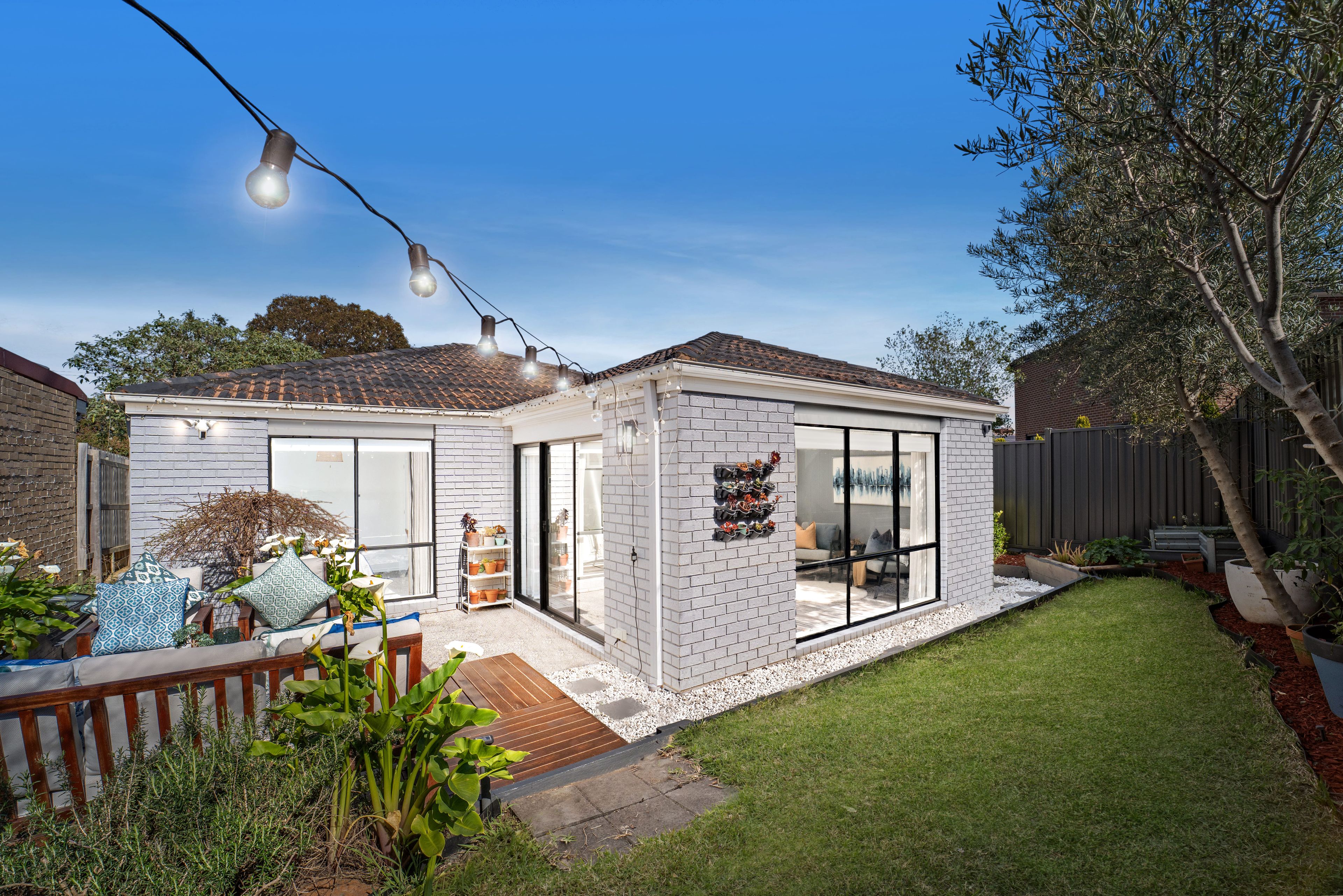 54 Laura Road — photo 14 of 19