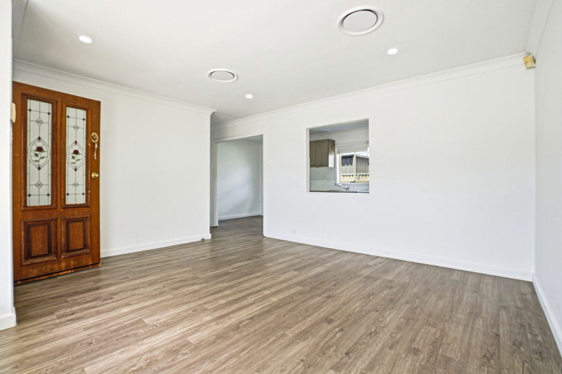 46 Muscio Street — photo 4 of 11