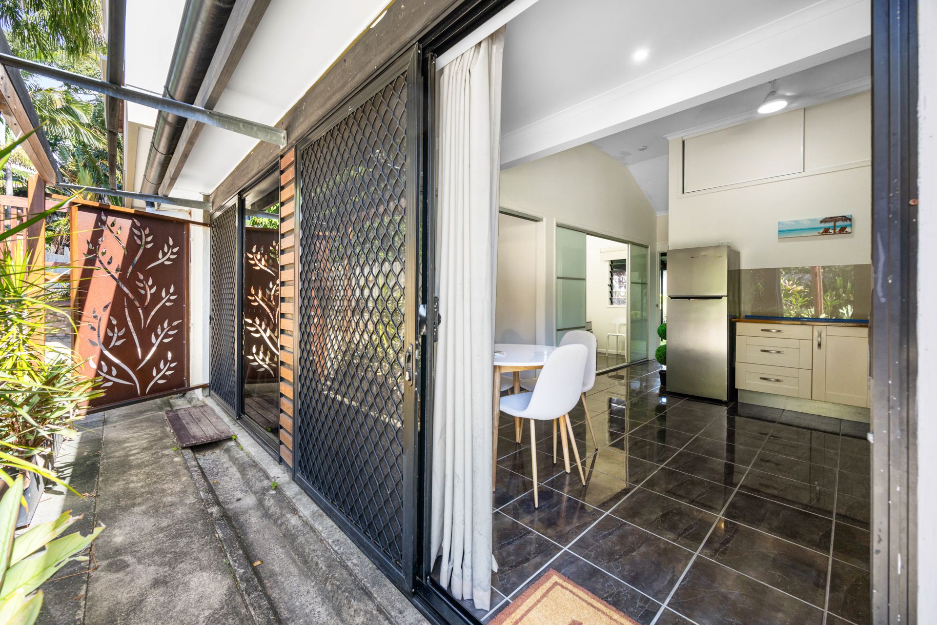 1B/64 Oogar Street, Alexandra Headland, QLD 4572