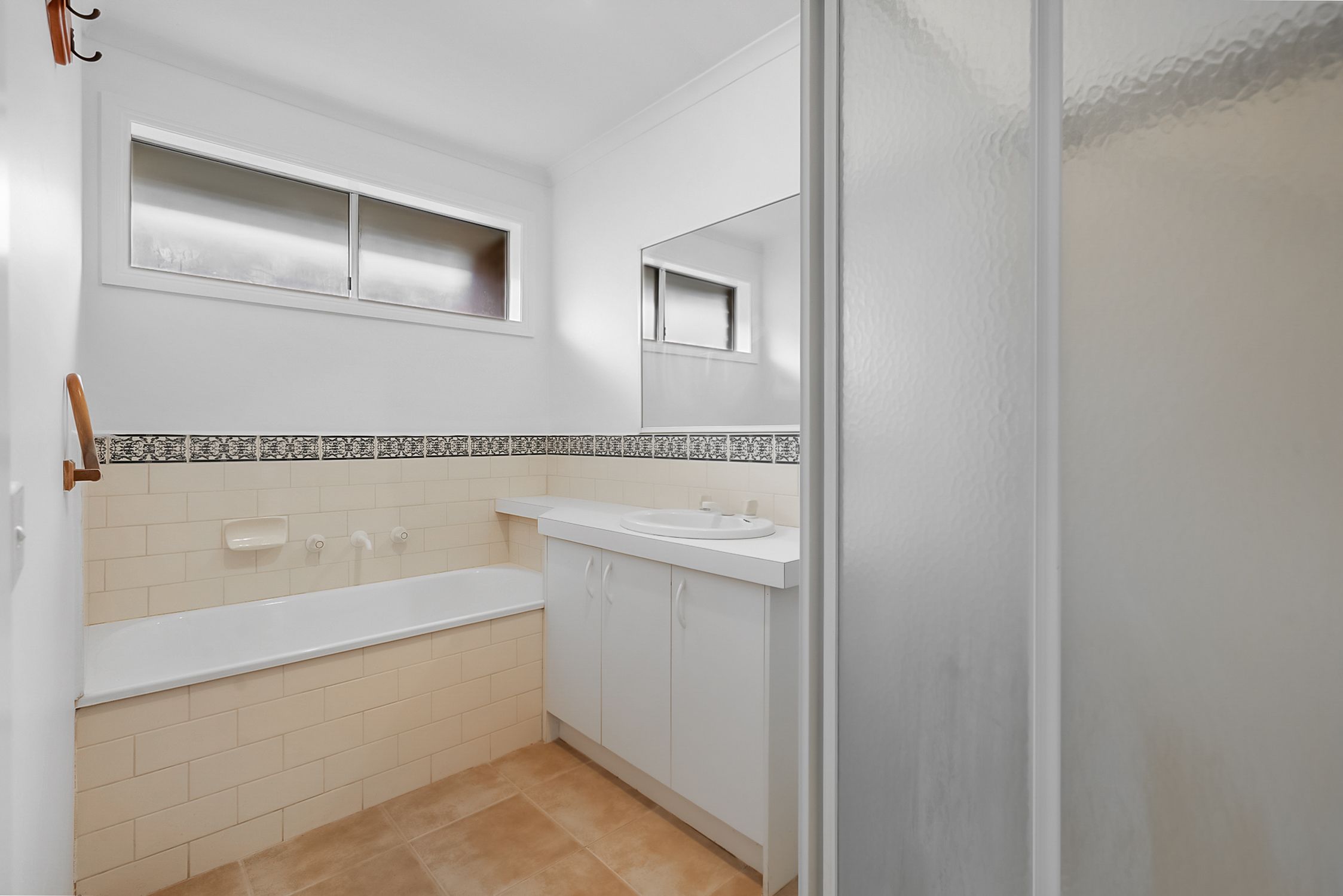 17 Grevillea Place — photo 6 of 10