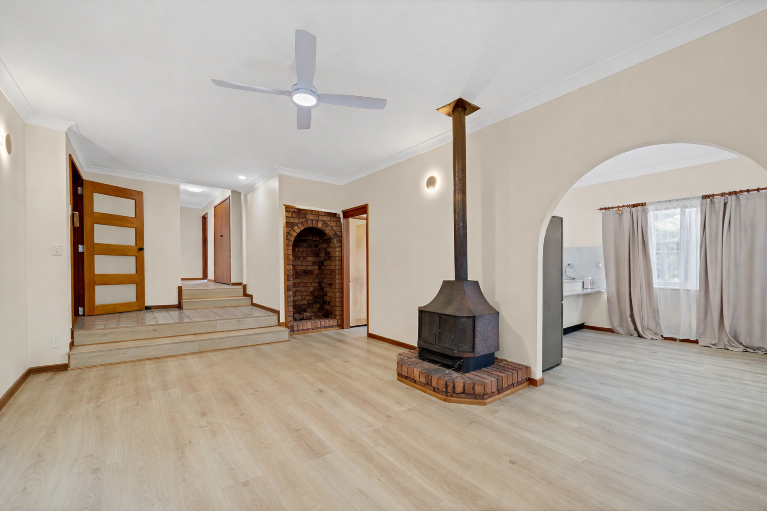 15 Poplars Avenue, Bateau Bay, NSW 2261