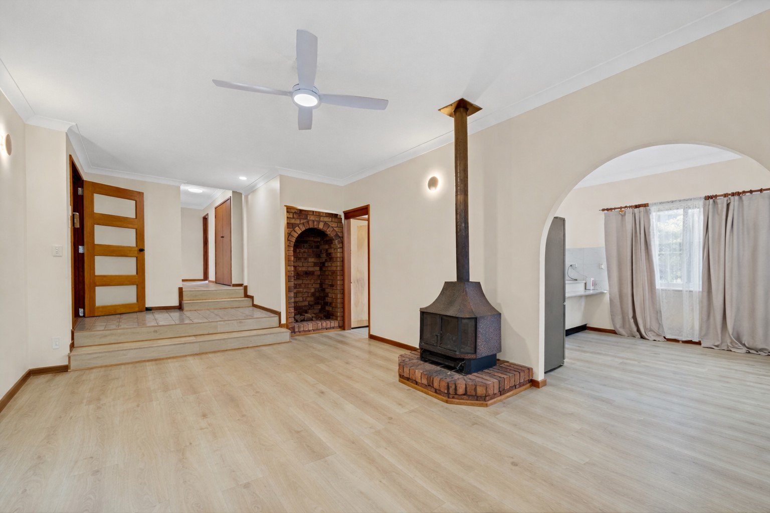 15 Poplars Avenue, Bateau Bay, NSW 2261