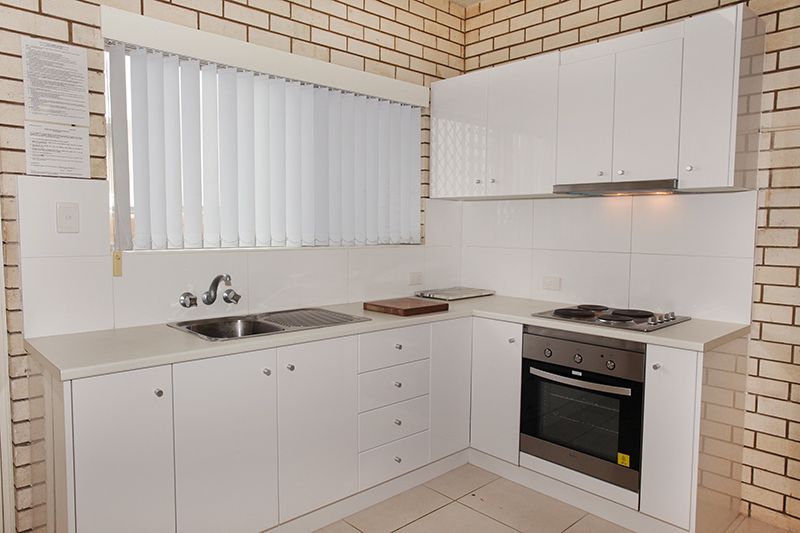 2/19 Boolarong Crescent, Alexandra Headland, QLD 4572
