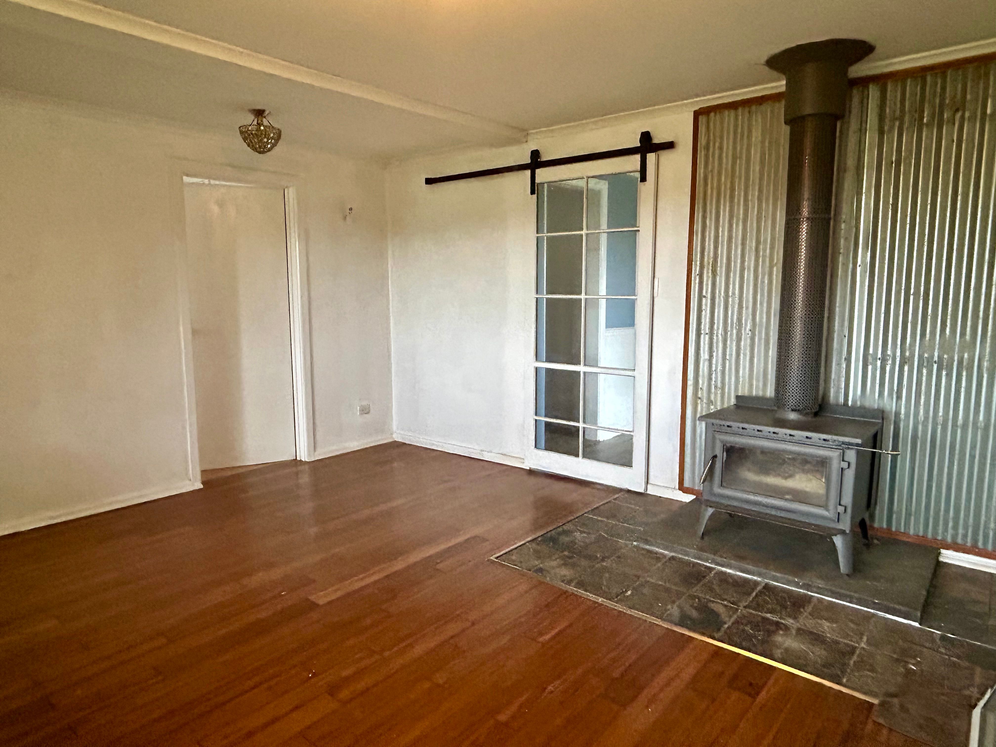 30 Pohlman Street, Heathcote, VIC 3523