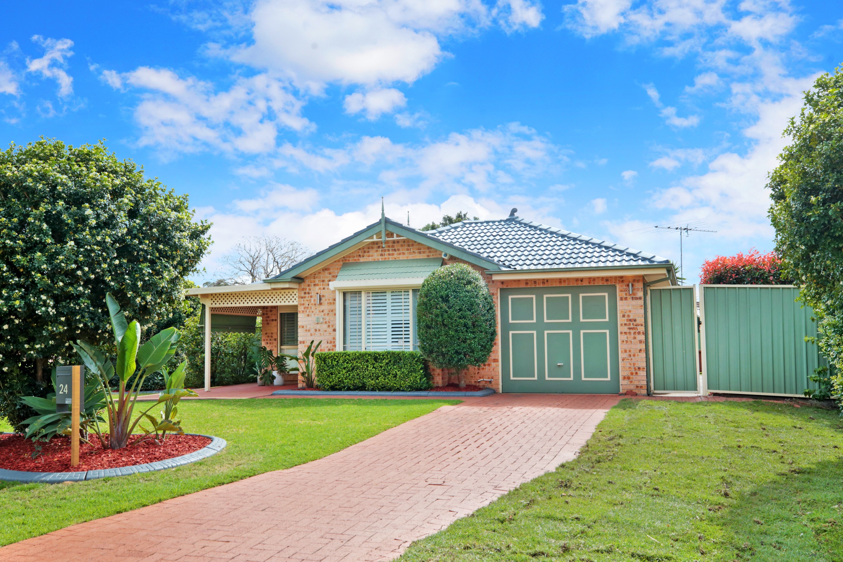 24 Candlebark Circuit, Glenmore Park, NSW 2745