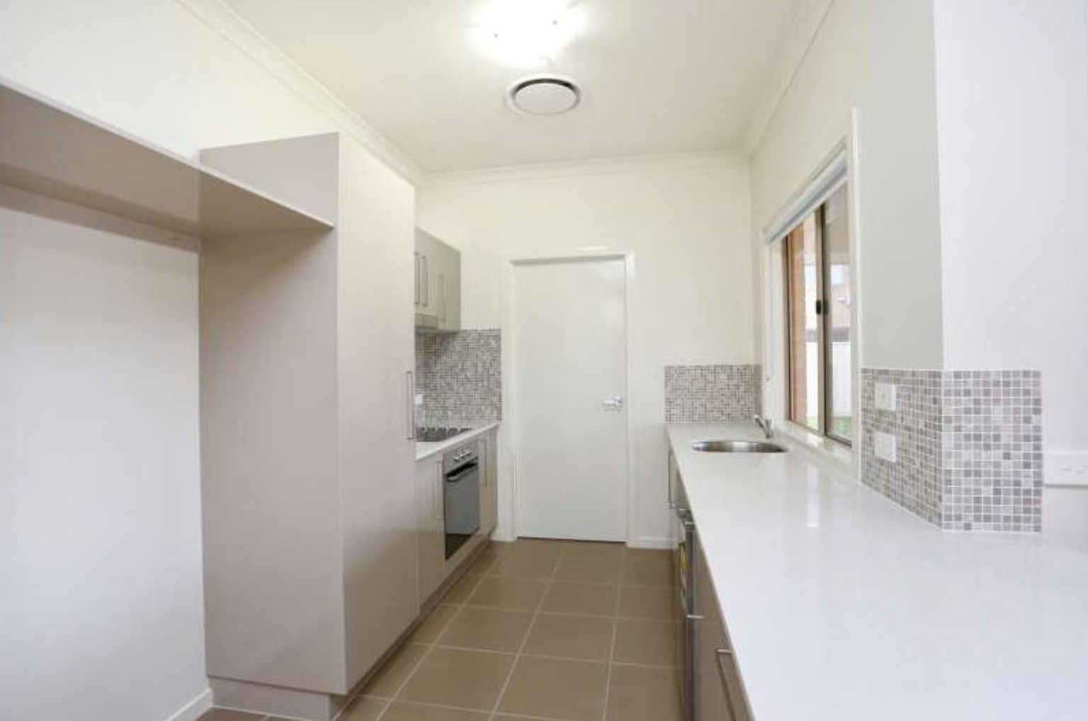 25 Ashford Drive, Pakenham, VIC 3810