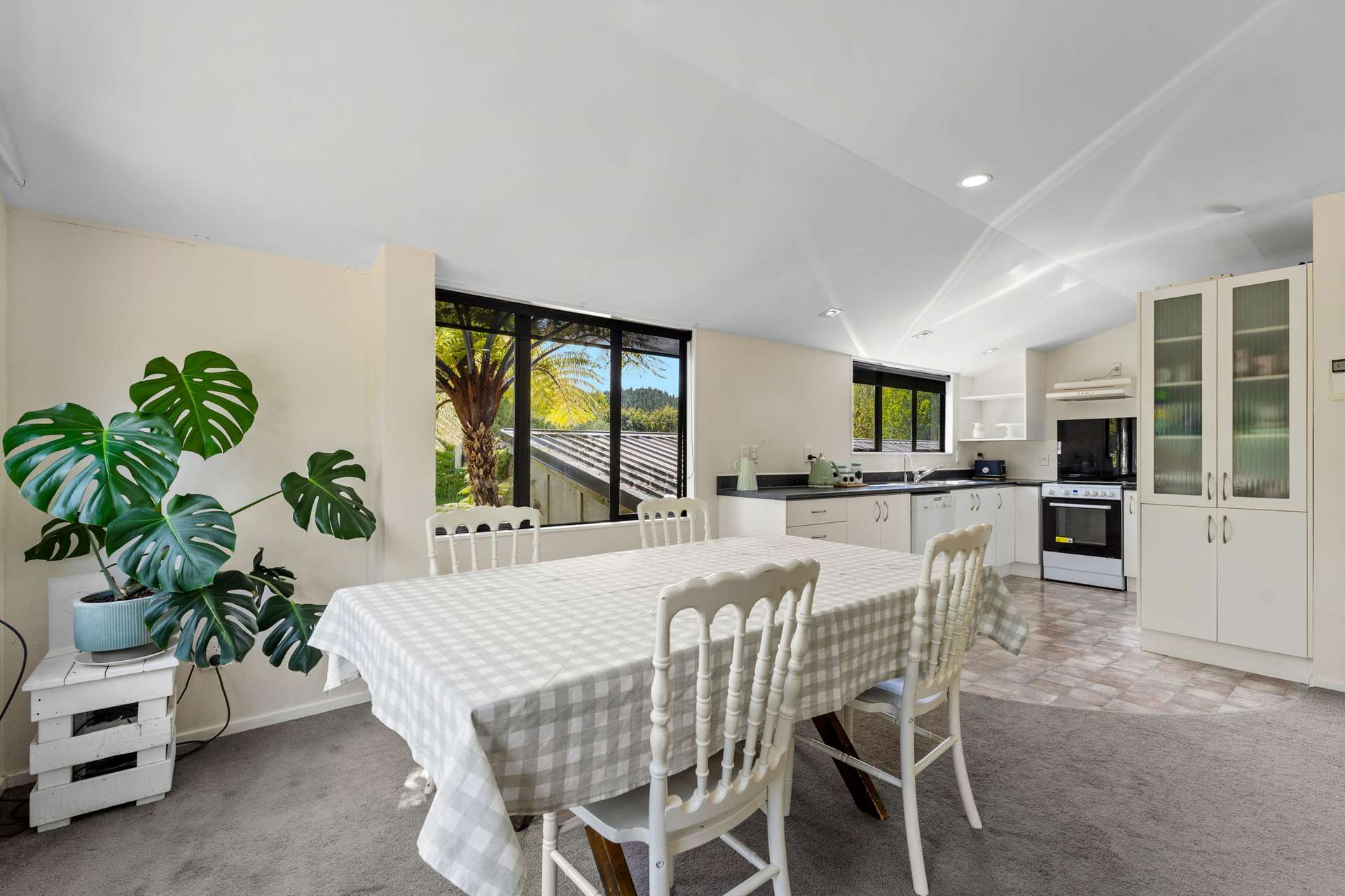 36F Farquharson Road photo 14