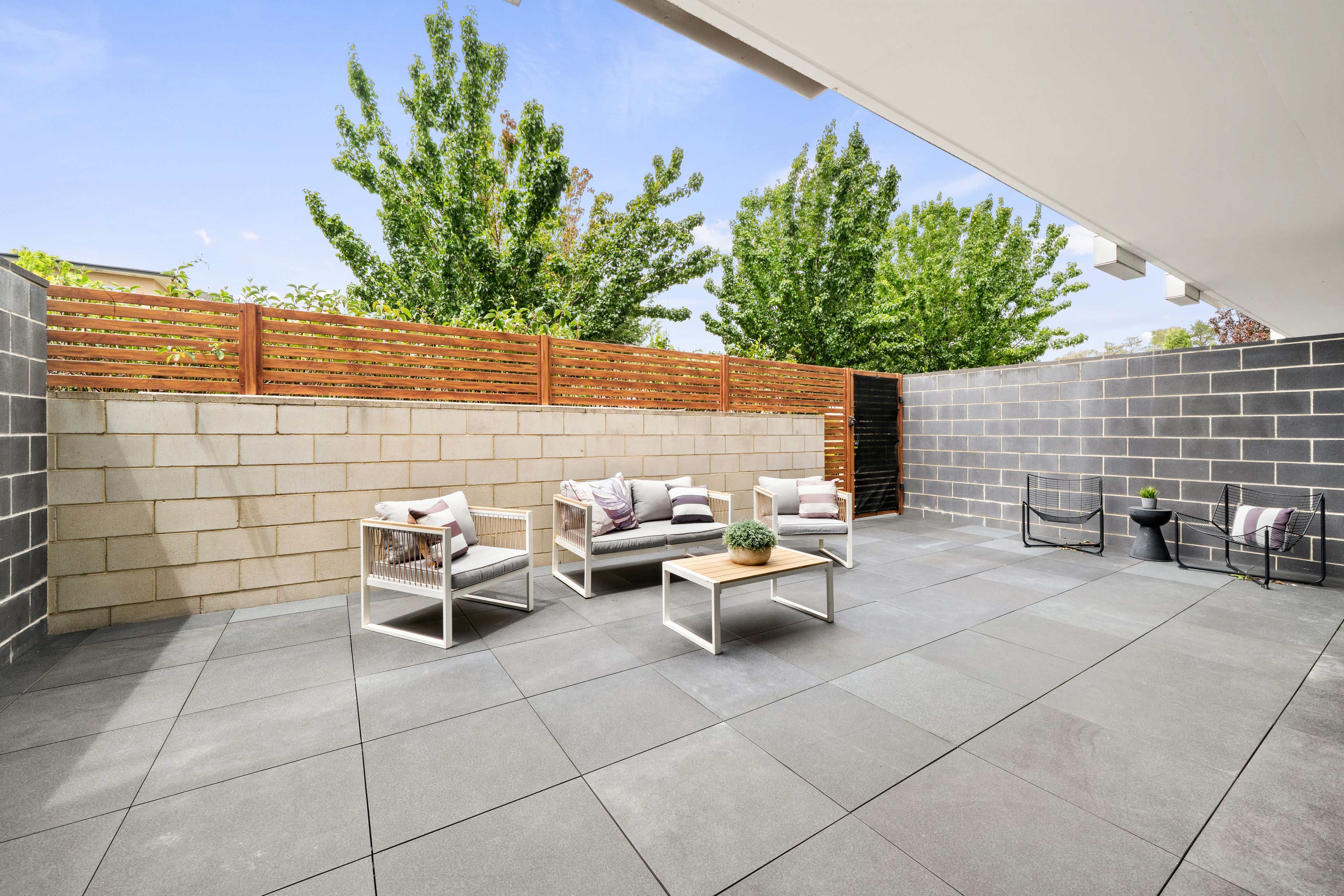 12/1 Surprize Place, Phillip, ACT 2606